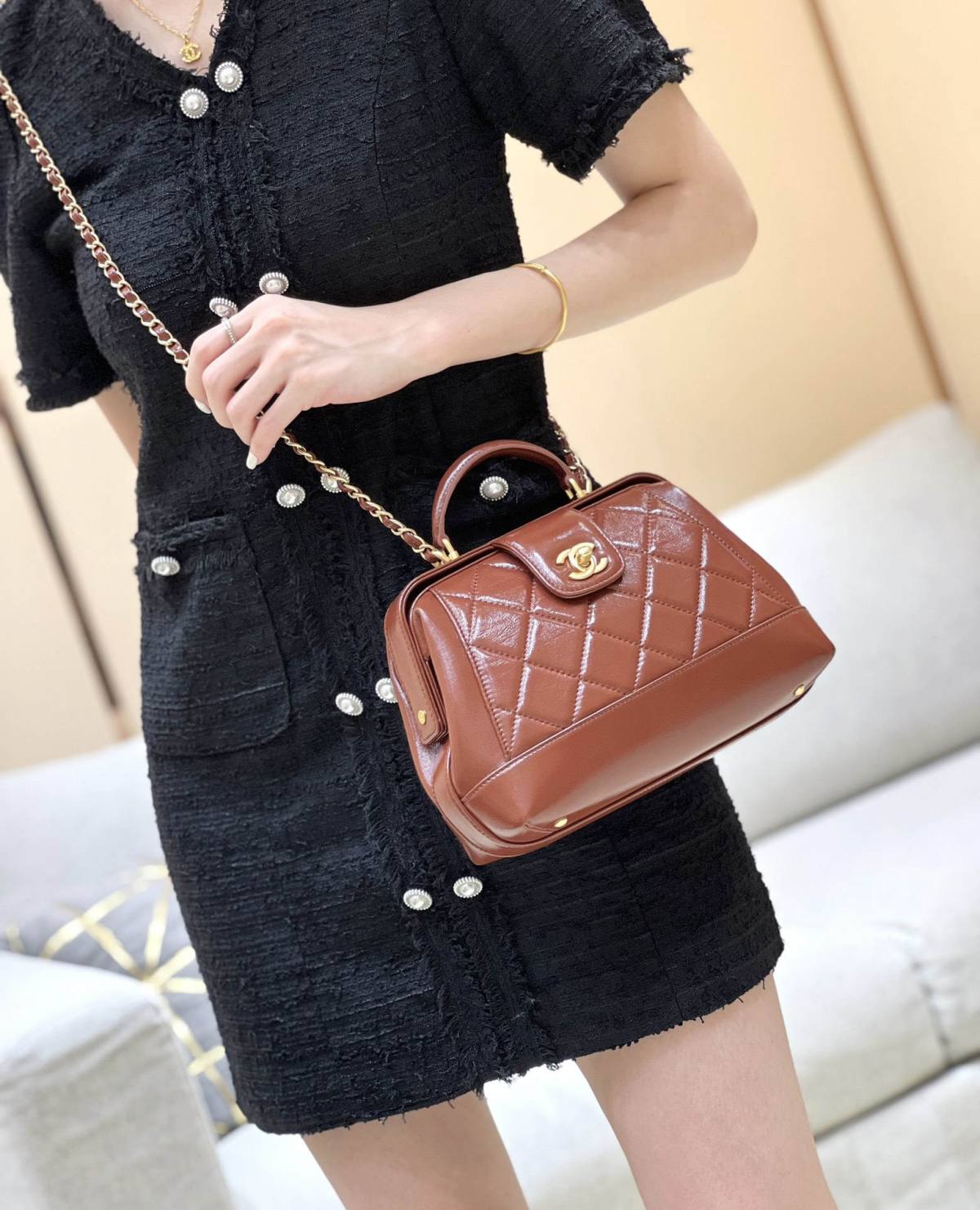 Ellebag super fake Chanel’s Oil Wax Leather Hobo Bag(2024 Dec Updated)-Best Quality Fake Louis Vuitton Bag Online Store, Replica designer bag ru