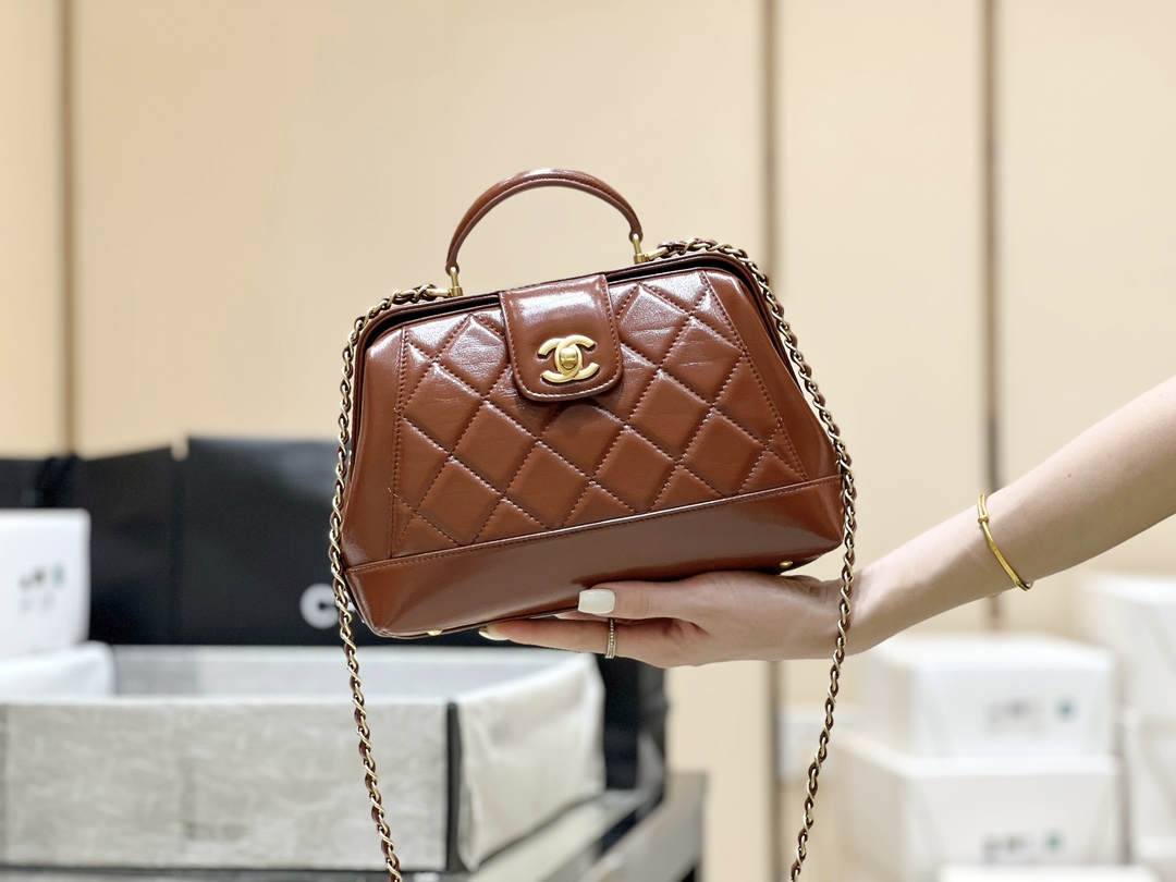 Ellebag super fake Chanel’s Oil Wax Leather Hobo Bag(2024 Dec Updated)-Best Quality Fake Louis Vuitton Bag Online Store, Replica designer bag ru