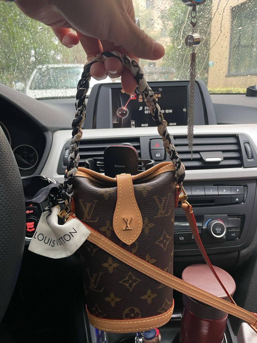 Ellebag’s 1:1 Replica of Louis Vuitton M80874 Mini Fold Me Clutch: A Masterclass in Craftsmanship and Luxury(2024 Dec Updated)-Best Quality Fake Louis Vuitton Bag Online Store, Replica designer bag ru