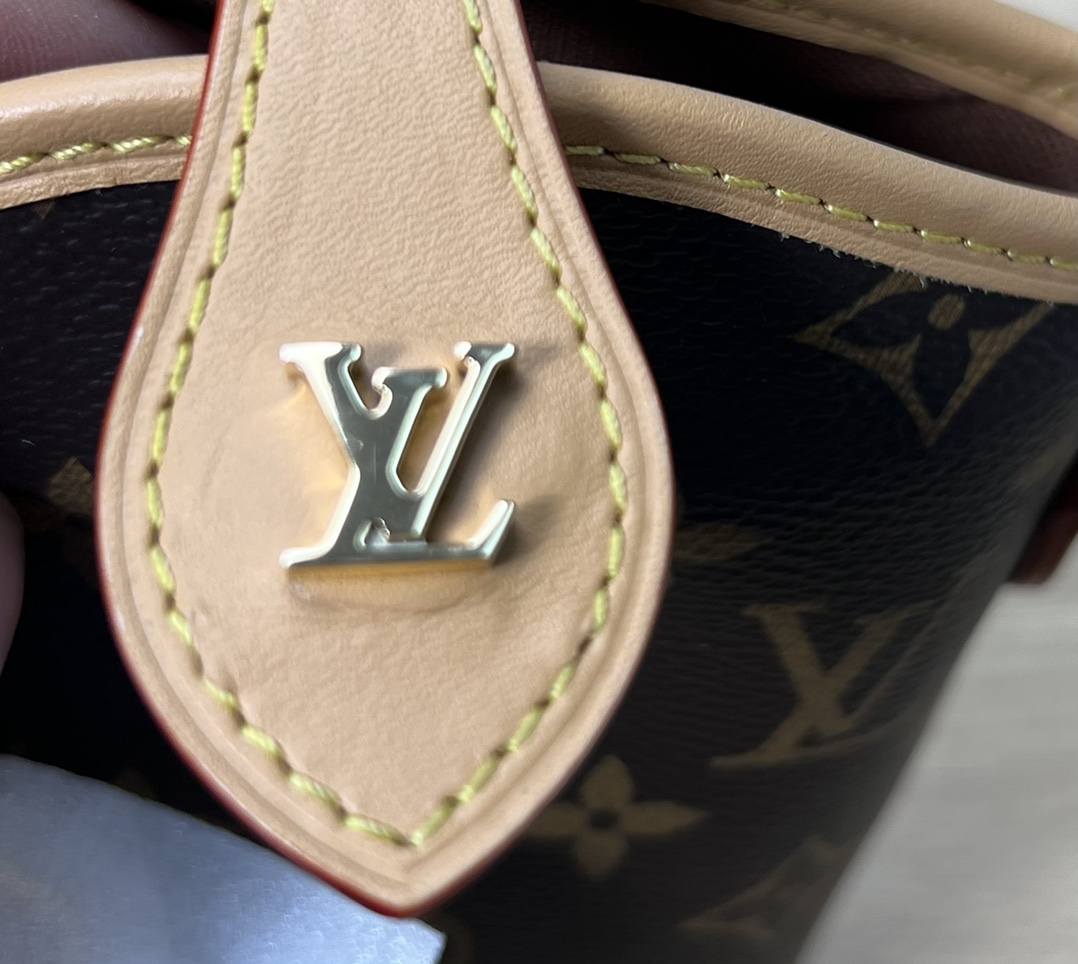 Ellebag’s 1:1 Replica of Louis Vuitton M80874 Mini Fold Me Clutch: A Masterclass in Craftsmanship and Luxury(2024 Dec Updated)-Best Quality Fake Louis Vuitton Bag Online Store, Replica designer bag ru