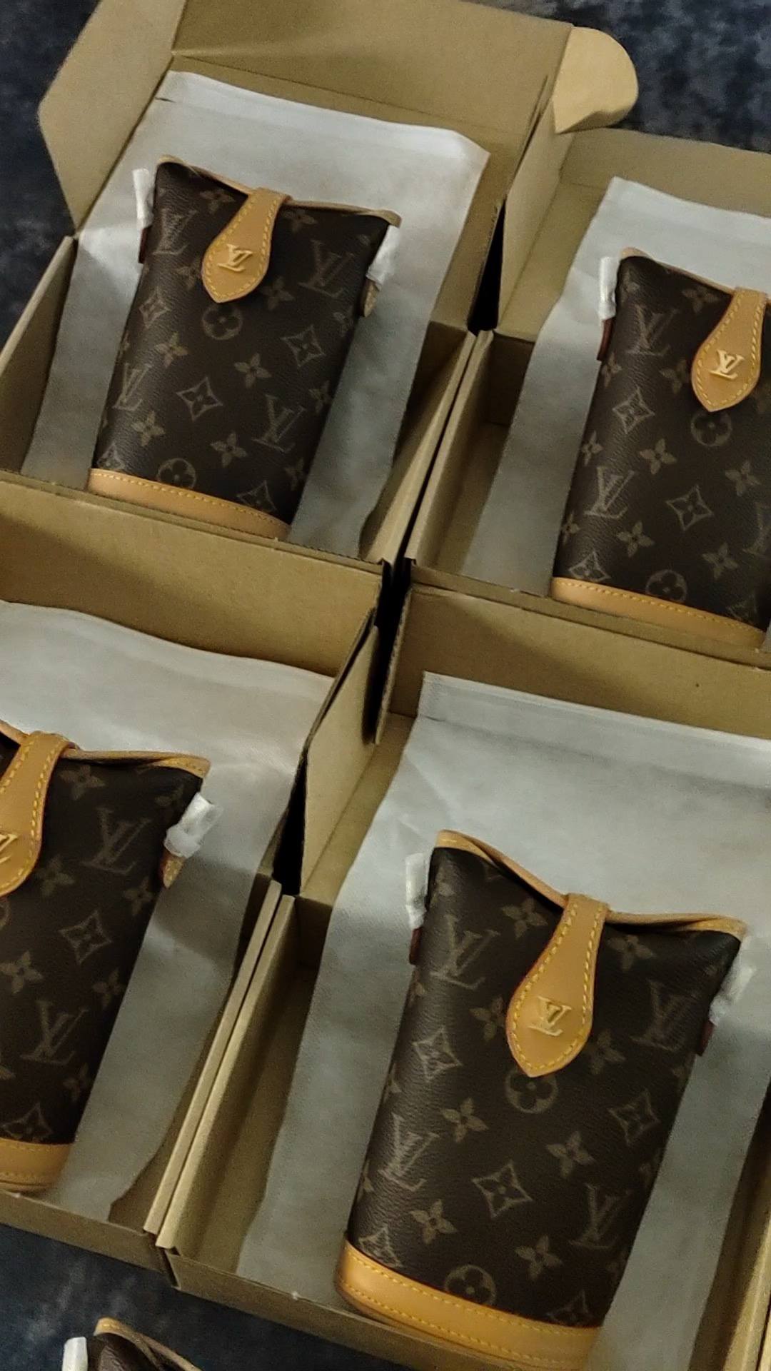 Ellebag’s 1:1 Replica of Louis Vuitton M80874 Mini Fold Me Clutch: A Masterclass in Craftsmanship and Luxury(2024 Dec Updated)-Best Quality Fake Louis Vuitton Bag Online Store, Replica designer bag ru