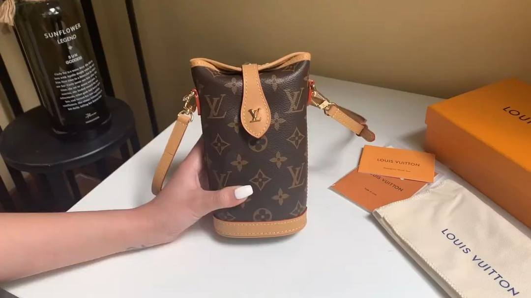 Ellebag’s 1:1 Replica of Louis Vuitton M80874 Mini Fold Me Clutch: A Masterclass in Craftsmanship and Luxury(2024 Dec Updated)-Best Quality Fake Louis Vuitton Bag Online Store, Replica designer bag ru