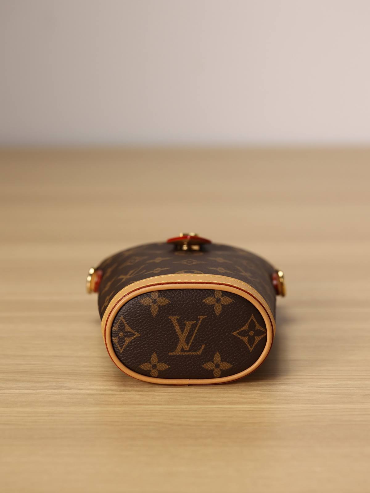 Ellebag’s 1:1 Replica of Louis Vuitton M80874 Mini Fold Me Clutch: A Masterclass in Craftsmanship and Luxury(2024 Dec Updated)-Best Quality Fake Louis Vuitton Bag Online Store, Replica designer bag ru