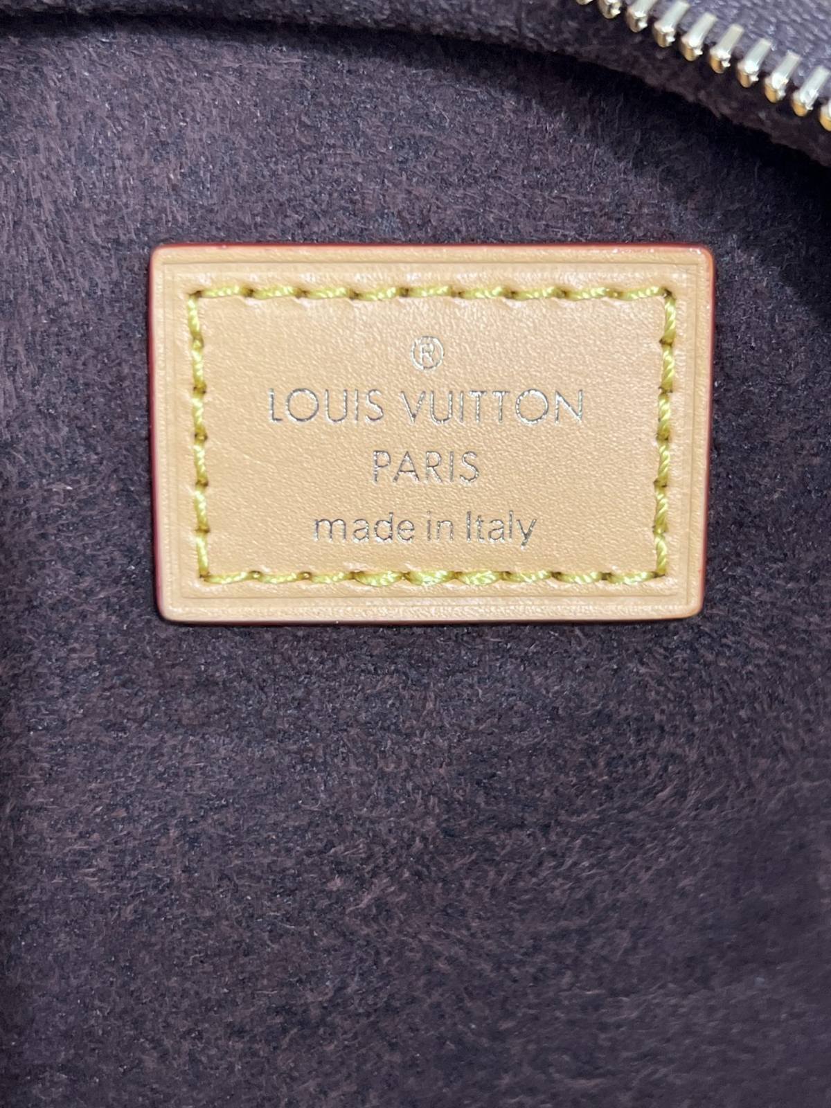 Ellebag’s 1:1 Replica of Louis Vuitton M82335 Mini Bumbag – A Luxurious Fusion of Style and Function(2024 Dec Updated)-Best Quality Fake Louis Vuitton Bag Online Store, Replica designer bag ru