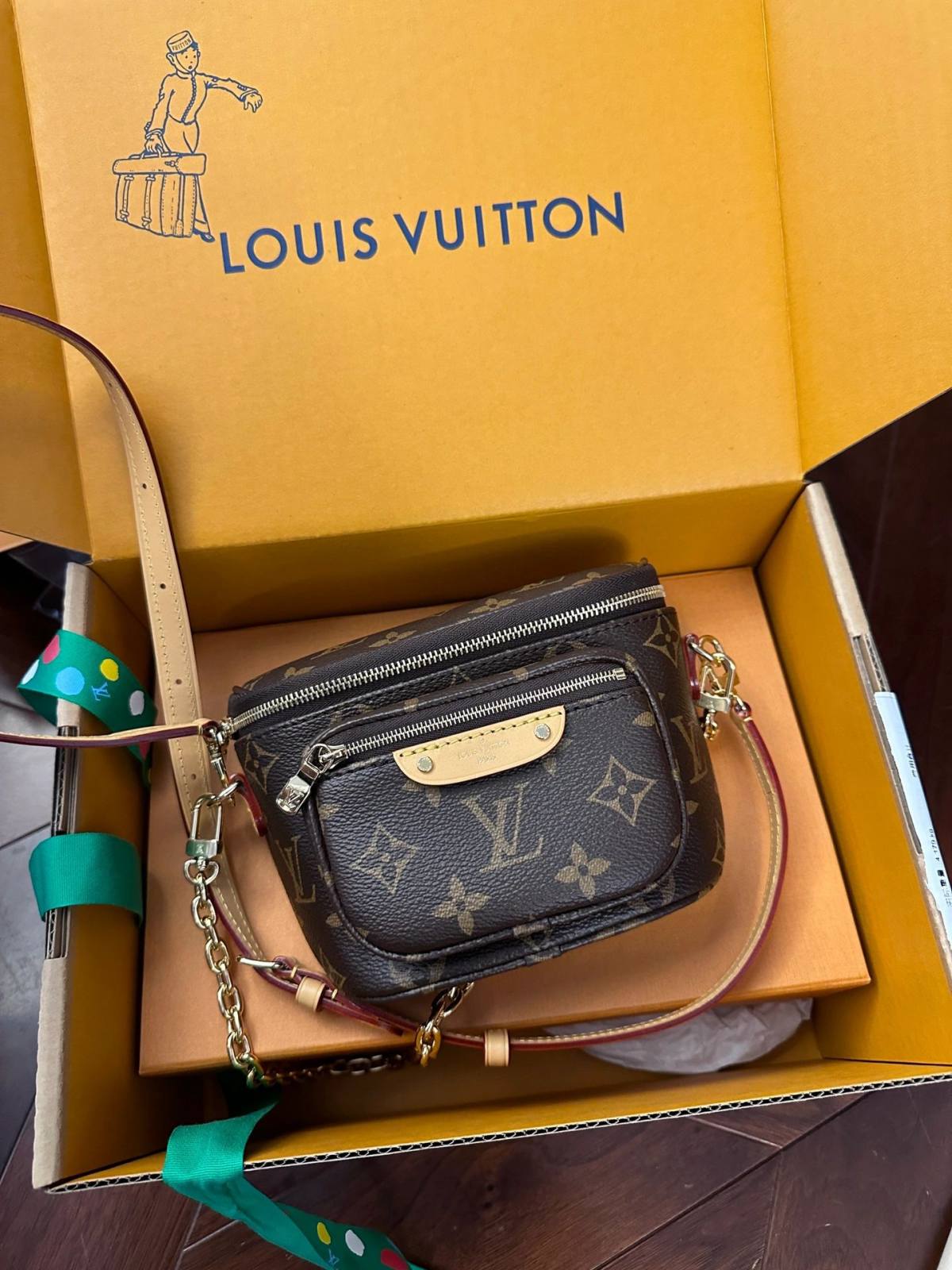 Ellebag’s 1:1 Replica of Louis Vuitton M82335 Mini Bumbag – A Luxurious Fusion of Style and Function(2024 Dec Updated)-Best Quality Fake Louis Vuitton Bag Online Store, Replica designer bag ru