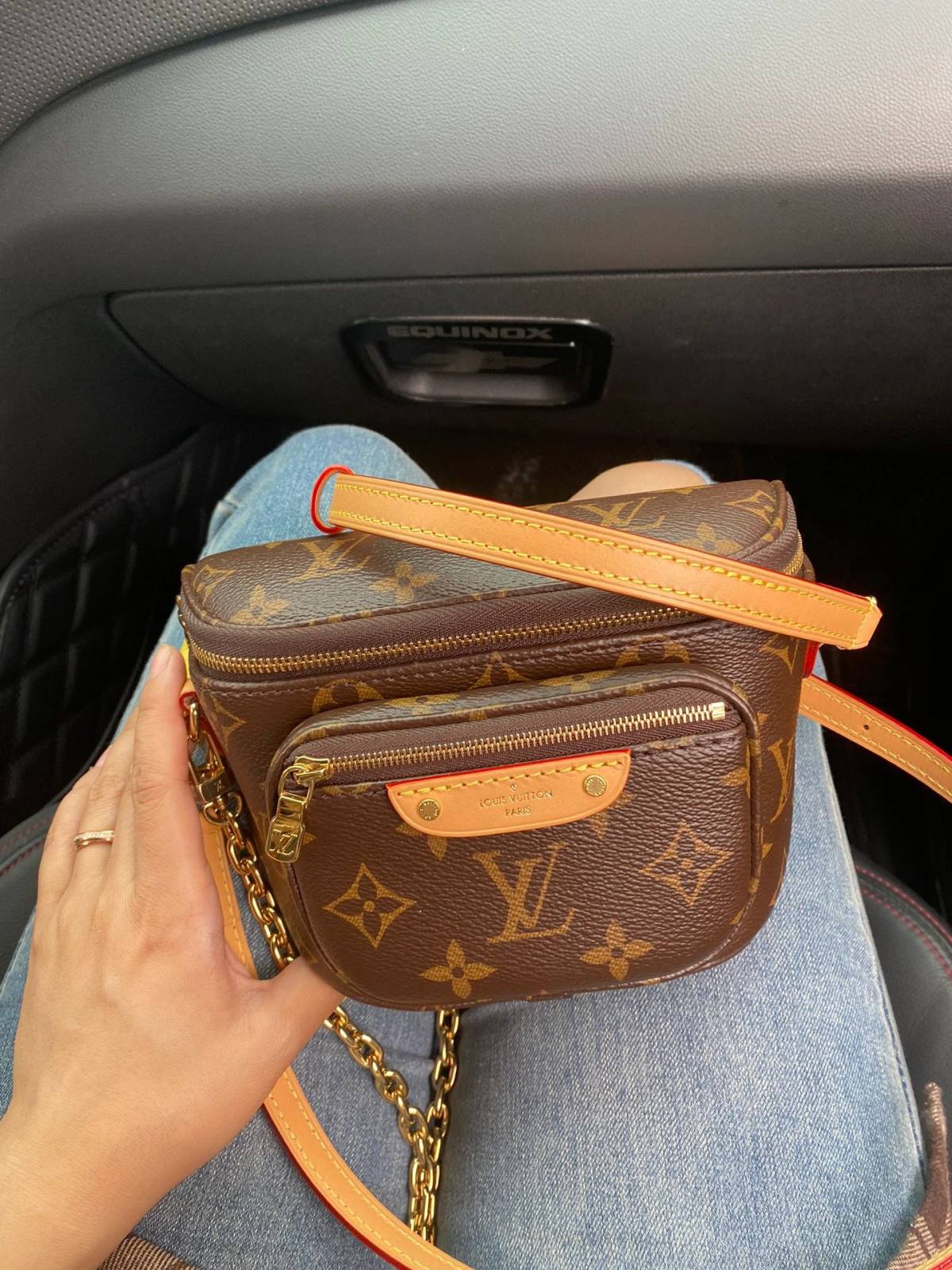 Ellebag’s 1:1 Replica of Louis Vuitton M82335 Mini Bumbag – A Luxurious Fusion of Style and Function(2024 Dec Updated)-Best Quality Fake Louis Vuitton Bag Online Store, Replica designer bag ru