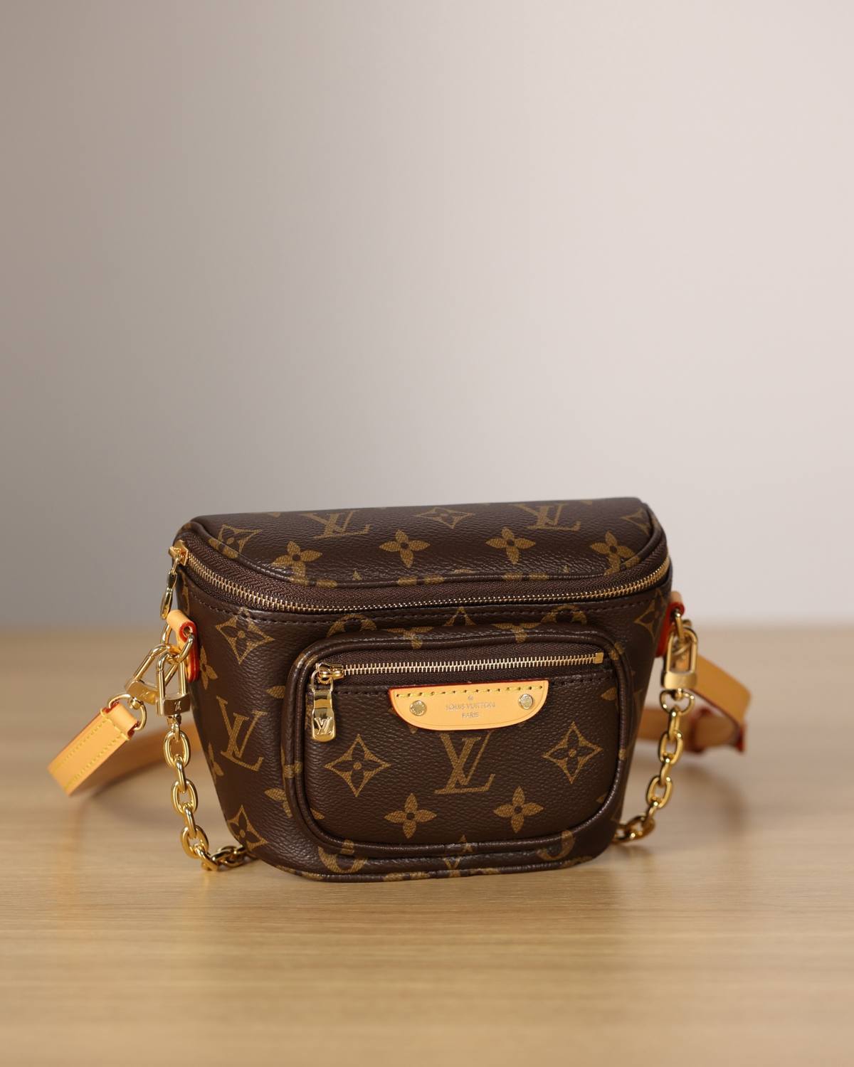 Ellebag’s 1:1 Replica of Louis Vuitton M82335 Mini Bumbag – A Luxurious Fusion of Style and Function(2024 Dec Updated)-Best Quality Fake Louis Vuitton Bag Online Store, Replica designer bag ru