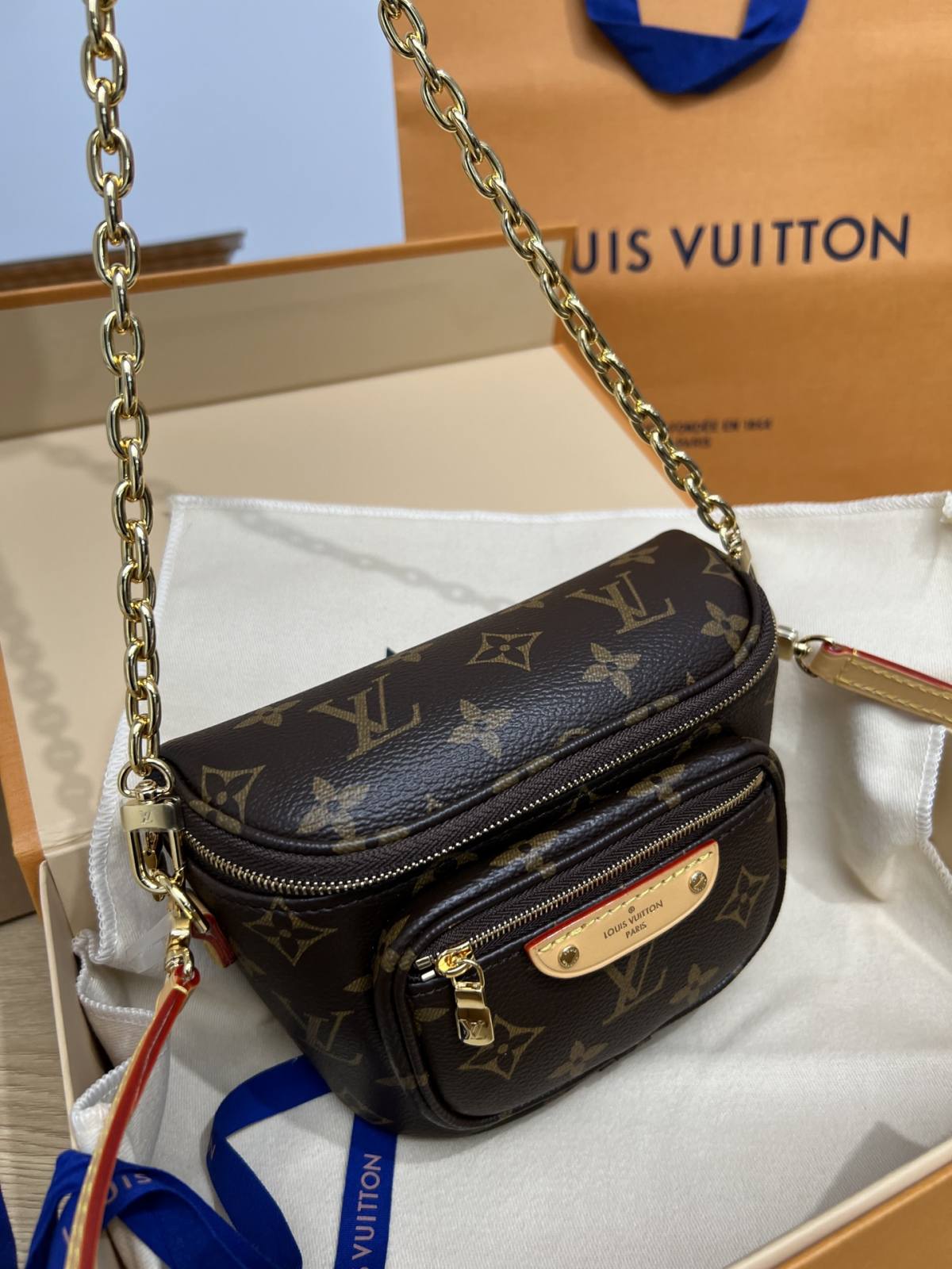 Ellebag’s 1:1 Replica of Louis Vuitton M82335 Mini Bumbag – A Luxurious Fusion of Style and Function(2024 Dec Updated)-Best Quality Fake Louis Vuitton Bag Online Store, Replica designer bag ru