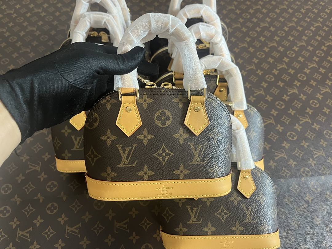 Ellebag’s 1:1 Replica of Louis Vuitton M82717 Nano Alma Handbag: A Petite Icon Reimagined(2024 Dec Updated)-Best Quality Fake Louis Vuitton Bag Online Store, Replica designer bag ru