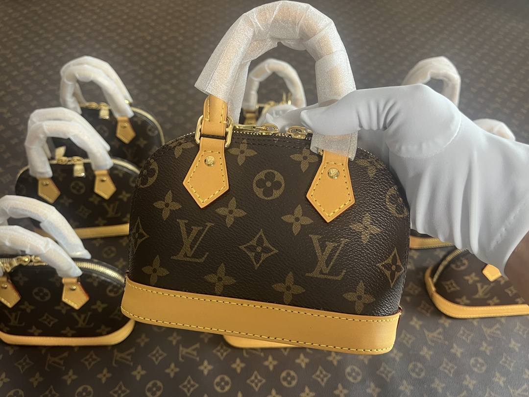 Ellebag’s 1:1 Replica of Louis Vuitton M82717 Nano Alma Handbag: A Petite Icon Reimagined(2024 Dec Updated)-Best Quality Fake Louis Vuitton Bag Online Store, Replica designer bag ru