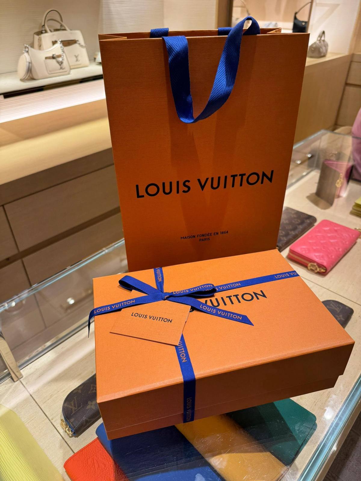 Ellebag’s 1:1 Replica of Louis Vuitton M82717 Nano Alma Handbag: A Petite Icon Reimagined(2024 Dec Updated)-Best Quality Fake Louis Vuitton Bag Online Store, Replica designer bag ru