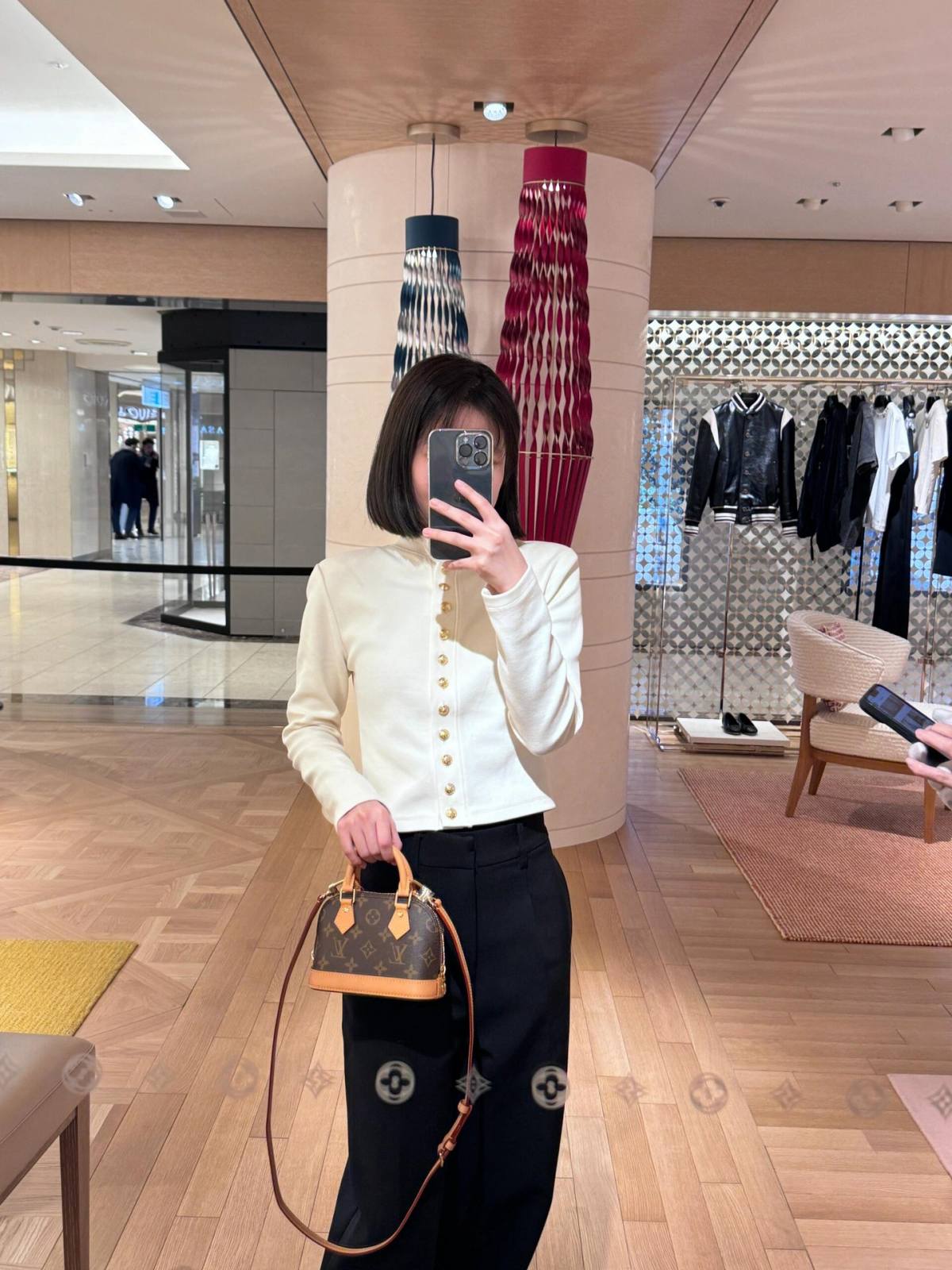 Ellebag’s 1:1 Replica of Louis Vuitton M82717 Nano Alma Handbag: A Petite Icon Reimagined(2024 Dec Updated)-Best Quality Fake Louis Vuitton Bag Online Store, Replica designer bag ru