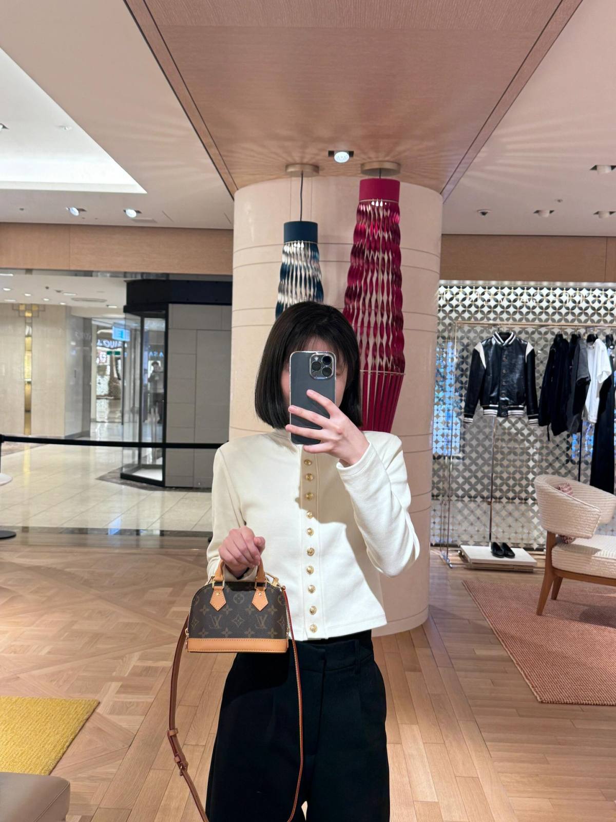 Ellebag’s 1:1 Replica of Louis Vuitton M82717 Nano Alma Handbag: A Petite Icon Reimagined(2024 Dec Updated)-Best Quality Fake Louis Vuitton Bag Online Store, Replica designer bag ru