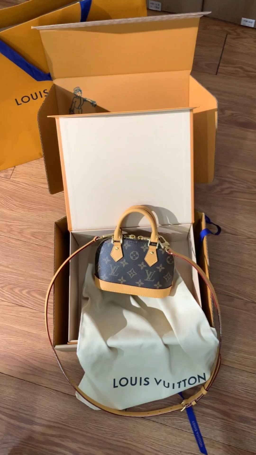 Ellebag’s 1:1 Replica of Louis Vuitton M82717 Nano Alma Handbag: A Petite Icon Reimagined(2024 Dec Updated)-Best Quality Fake Louis Vuitton Bag Online Store, Replica designer bag ru