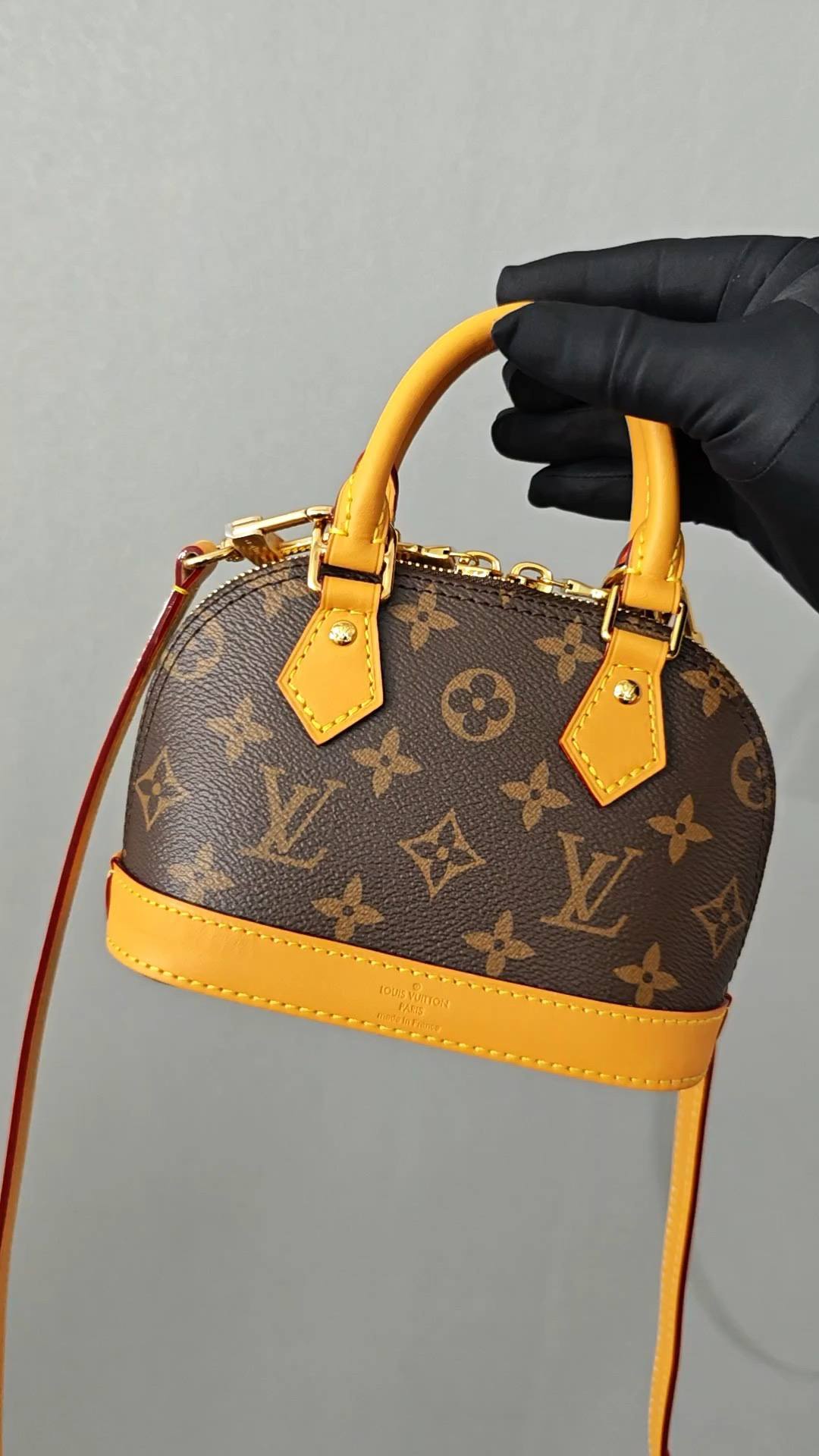 Ellebag’s 1:1 Replica of Louis Vuitton M82717 Nano Alma Handbag: A Petite Icon Reimagined(2024 Dec Updated)-Best Quality Fake Louis Vuitton Bag Online Store, Replica designer bag ru