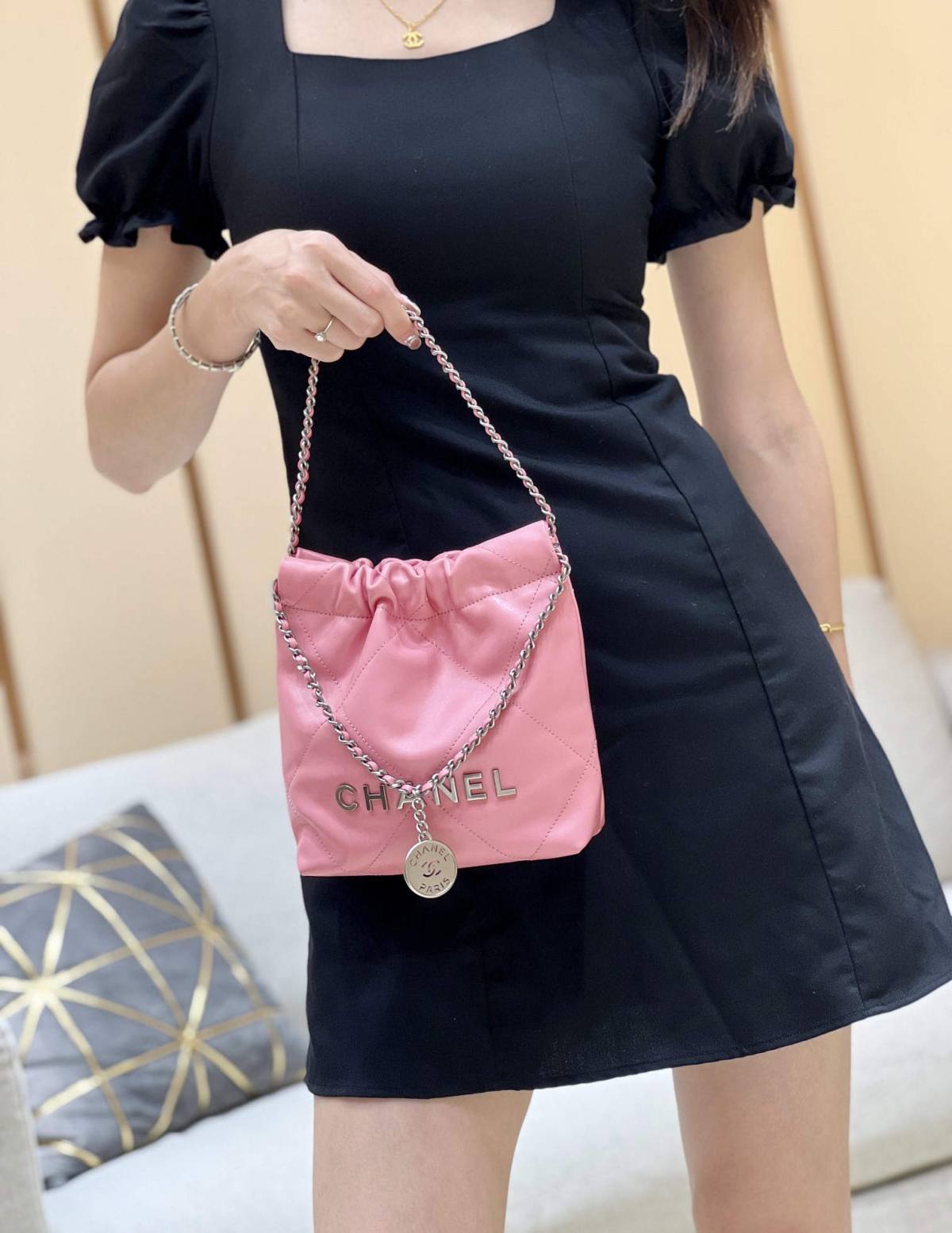 Ellebag super replica Chanel 22 Mini Bag AS3980: A Masterpiece of Pink Elegance(2024 Dec Updated)-Best Quality Fake Louis Vuitton Bag Online Store, Replica designer bag ru