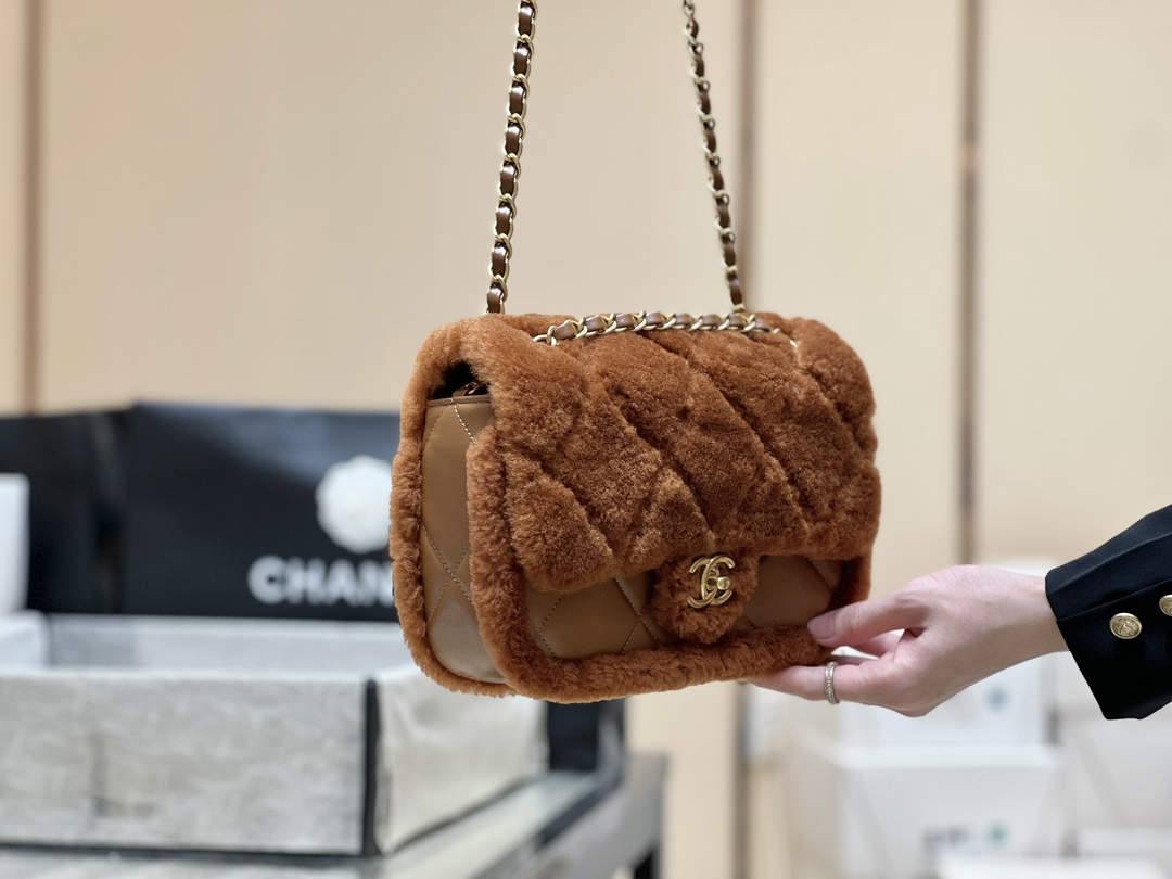 Ellebag super replica Chanel Flap Bag AS514900: A Masterpiece of Elegance and Craftsmanship(2024 Dec Updated)-Best Quality Fake Louis Vuitton Bag Online Store, Replica designer bag ru