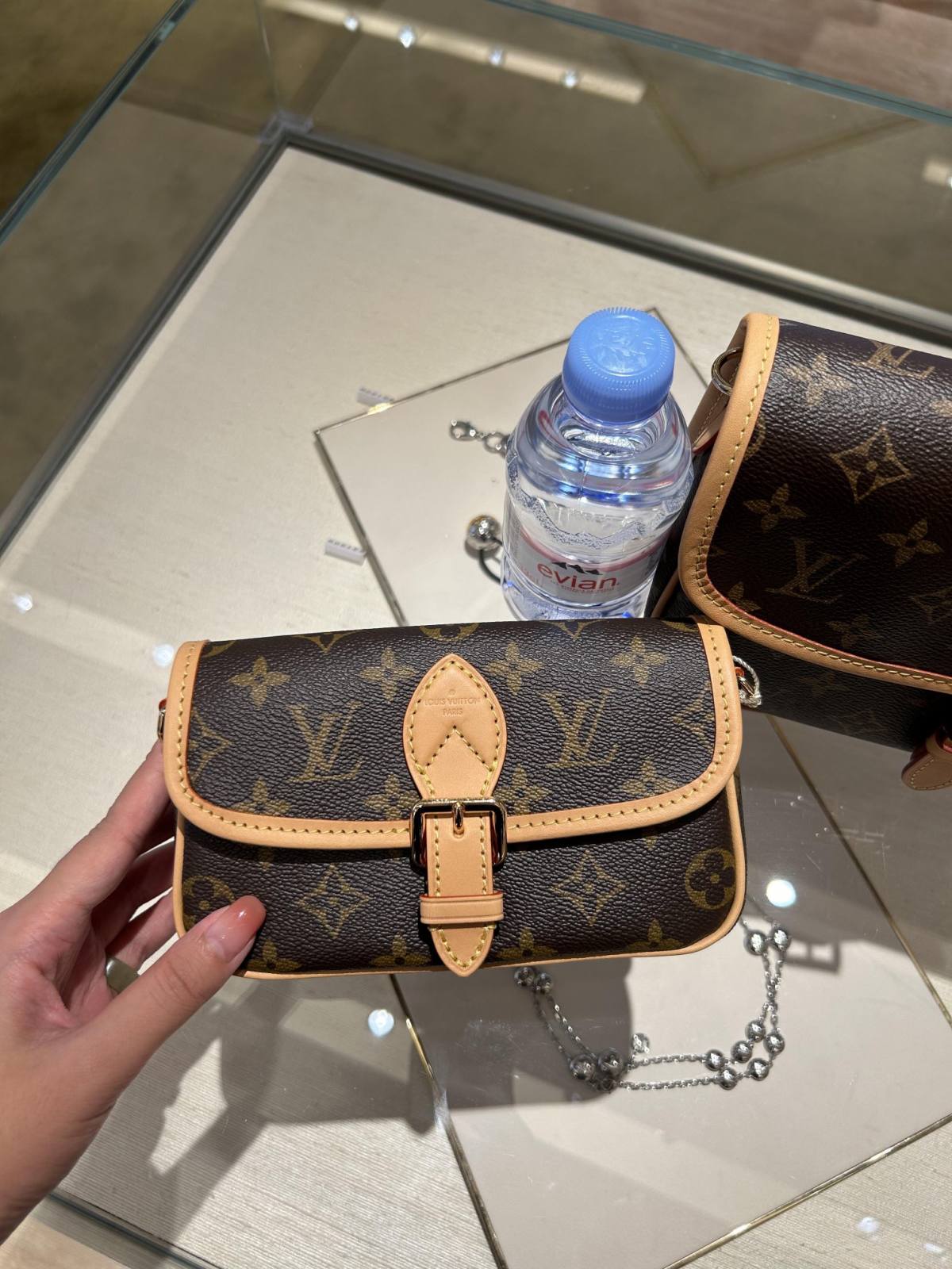 Ellebag’s 1:1 Replica of Louis Vuitton M83298 Nano Diane Handbag: A Luxurious Miniature Masterpiece  Introduction: The Art of Compact Luxury(2024 Dec Updated)-Best Quality Fake Louis Vuitton Bag Online Store, Replica designer bag ru