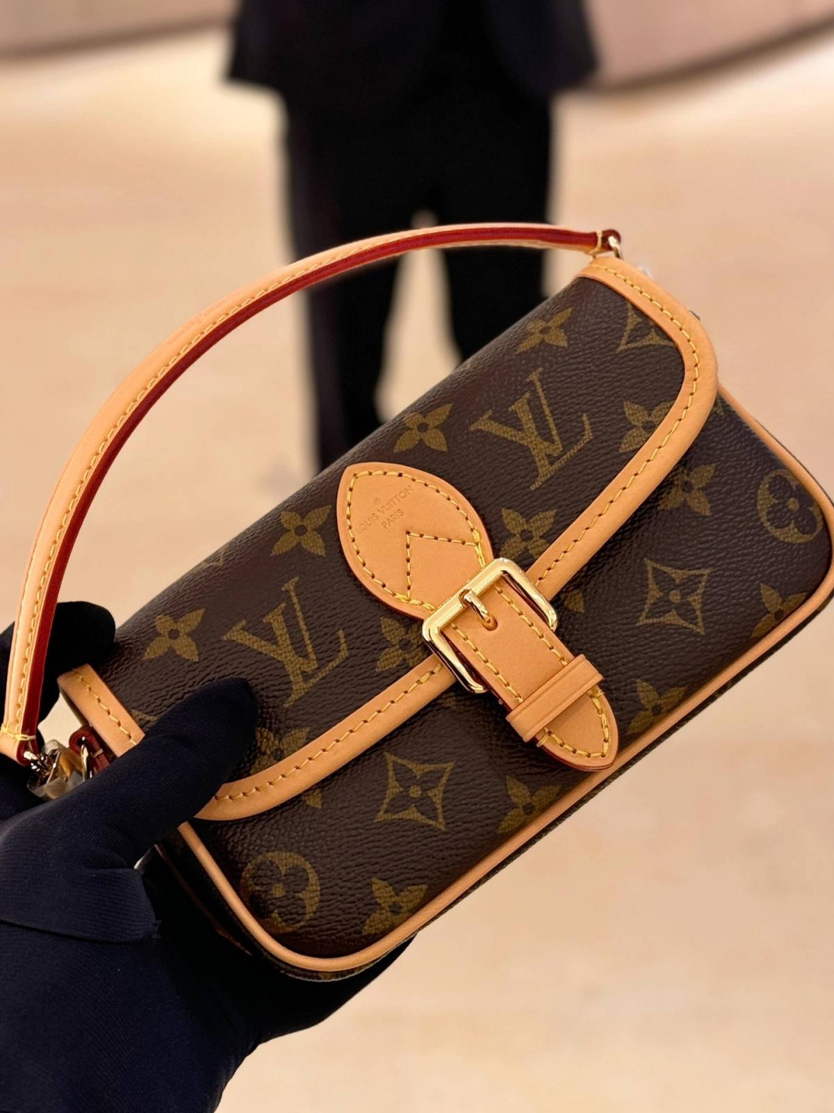 Ellebag’s 1:1 Replica of Louis Vuitton M83298 Nano Diane Handbag: A Luxurious Miniature Masterpiece  Introduction: The Art of Compact Luxury(2024 Dec Updated)-Best Quality Fake Louis Vuitton Bag Online Store, Replica designer bag ru