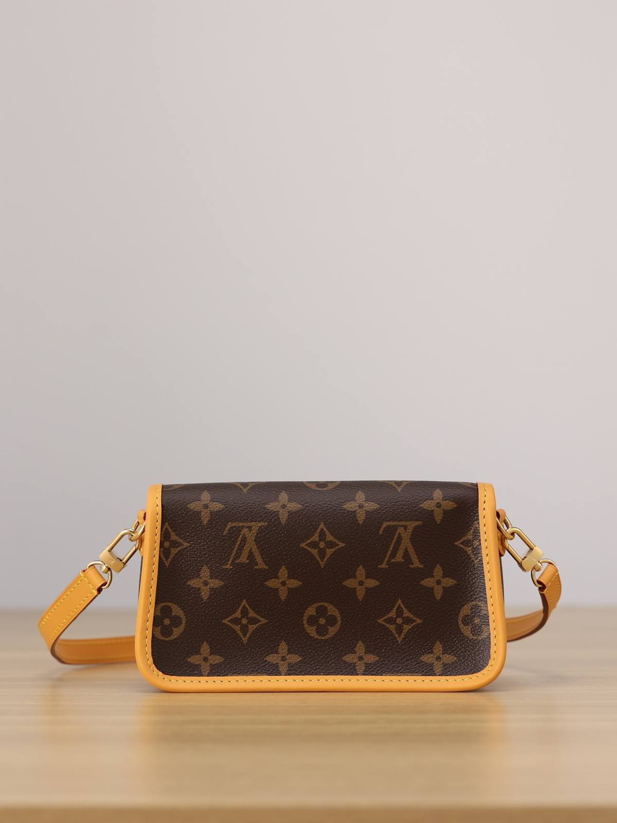 Ellebag’s 1:1 Replica of Louis Vuitton M83298 Nano Diane Handbag: A Luxurious Miniature Masterpiece  Introduction: The Art of Compact Luxury(2024 Dec Updated)-Best Quality Fake Louis Vuitton Bag Online Store, Replica designer bag ru