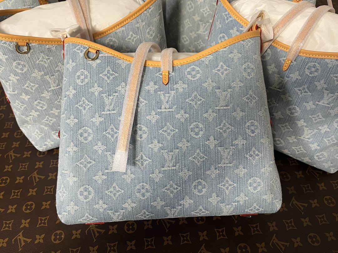 Ellebag’s Art of Precision: M11462 Carryall Small Handbag – A Perfect 1:1 Replica of Louis Vuitton’s Monogram Denim Carryall(2024 Dec Updated)-Best Quality Fake Louis Vuitton Bag Online Store, Replica designer bag ru