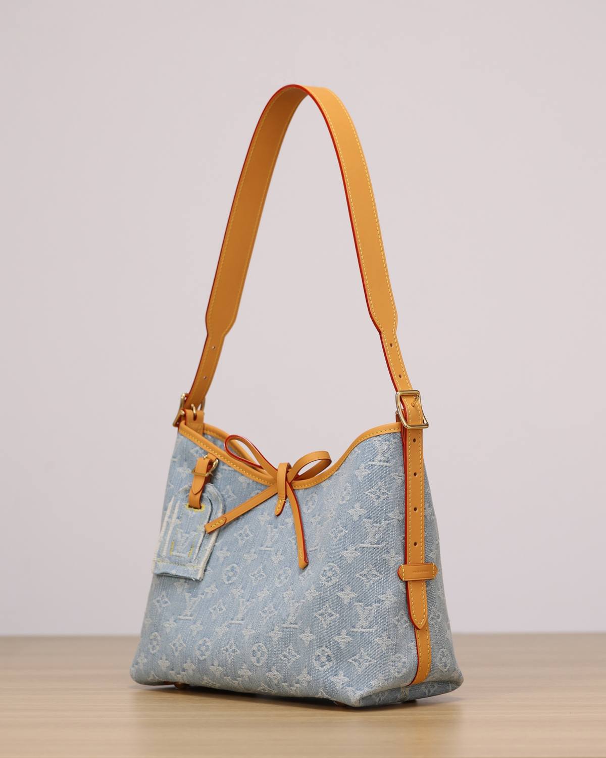 Ellebag’s Art of Precision: M11462 Carryall Small Handbag – A Perfect 1:1 Replica of Louis Vuitton’s Monogram Denim Carryall(2024 Dec Updated)-Best Quality Fake Louis Vuitton Bag Online Store, Replica designer bag ru