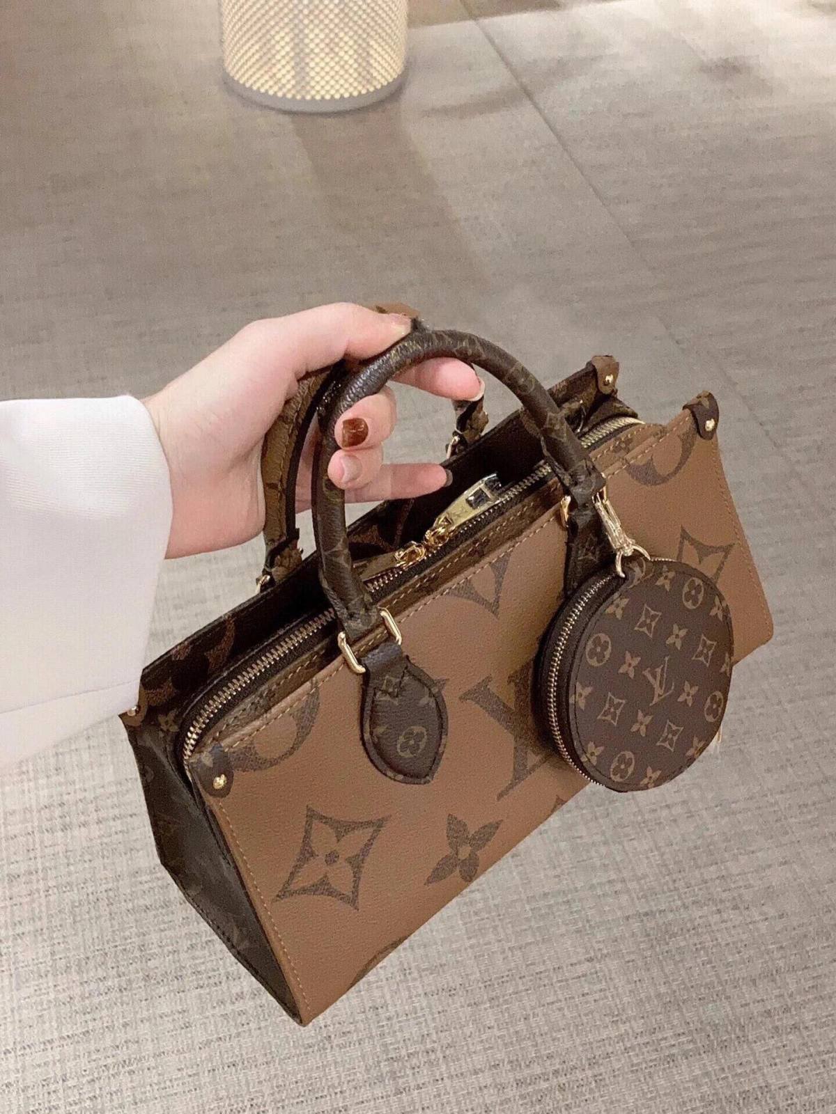 Ellebag’s Craftsmanship: M46653 OnTheGo East West Handbag – A 1:1 Replica of Louis Vuitton’s Latest Icon(2024 Dec Updated)-Best Quality Fake Louis Vuitton Bag Online Store, Replica designer bag ru