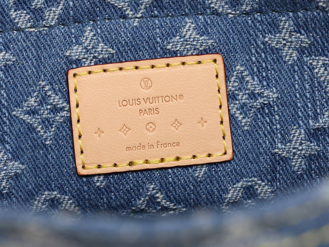 Ellebag’s Craftsmanship: The 1:1 Replica of Louis Vuitton M46829 Sunset Handbag – A Masterpiece in Monogram Denim(2024 Dec Updated)-Best Quality Fake Louis Vuitton Bag Online Store, Replica designer bag ru