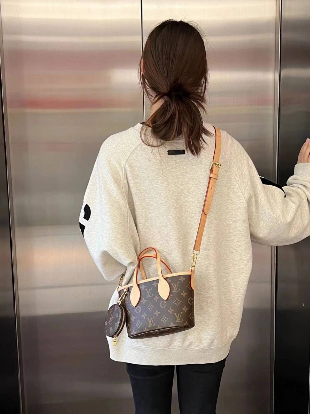 Ellebag’s Masterful 1:1 Replica of Louis Vuitton M46705 NEVERFULL BB Handbag(2024 Dec Updated)-Best Quality Fake Louis Vuitton Bag Online Store, Replica designer bag ru