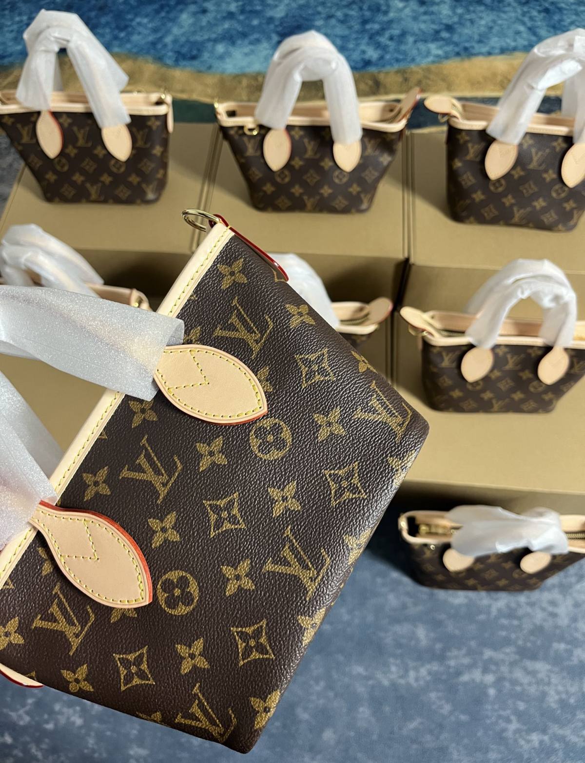 Ellebag’s Masterful 1:1 Replica of Louis Vuitton M46705 NEVERFULL BB Handbag(2024 Dec Updated)-Best Quality Fake Louis Vuitton Bag Online Store, Replica designer bag ru