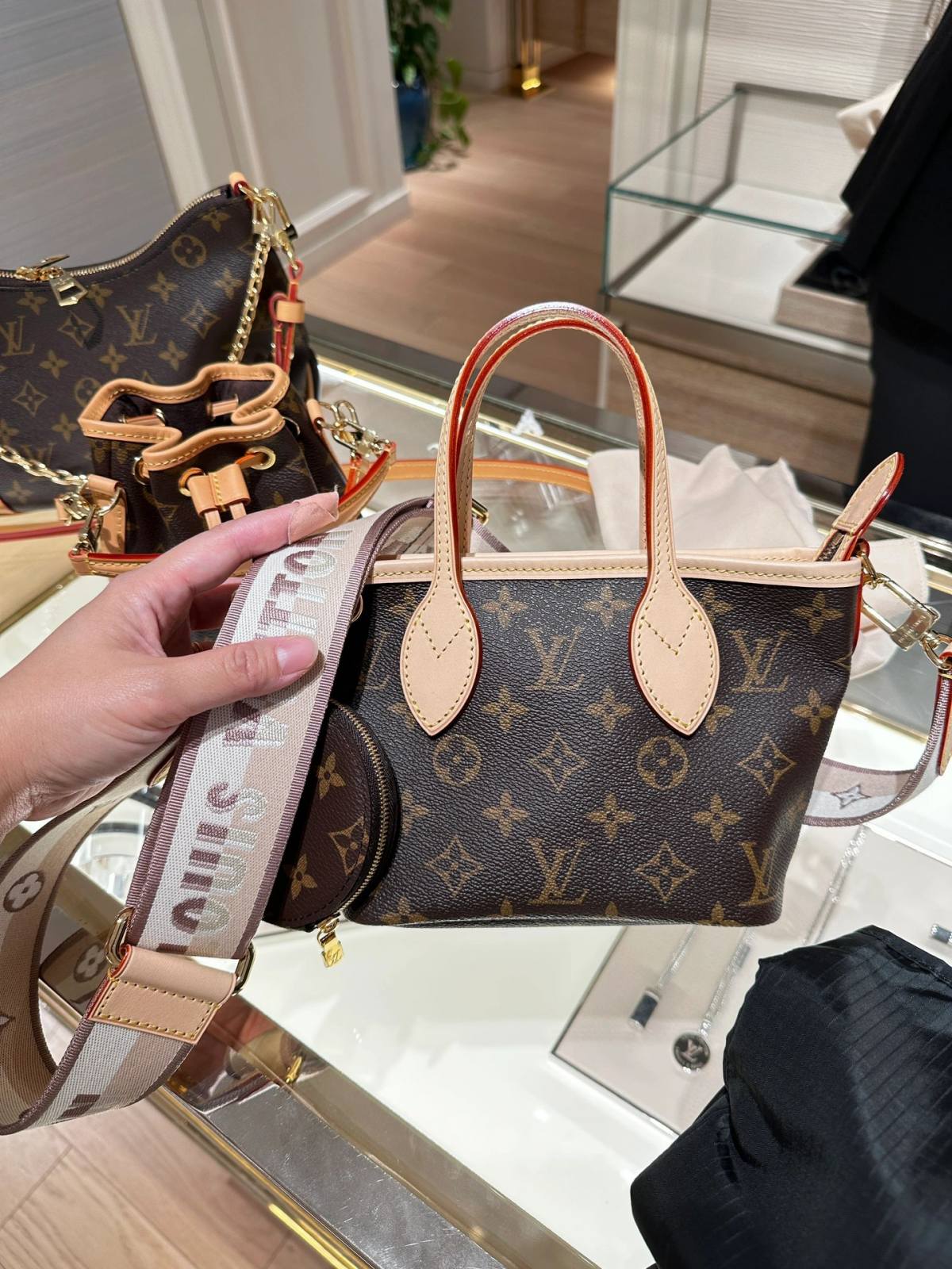 Ellebag’s Masterful 1:1 Replica of Louis Vuitton M46705 NEVERFULL BB Handbag(2024 Dec Updated)-Best Quality Fake Louis Vuitton Bag Online Store, Replica designer bag ru