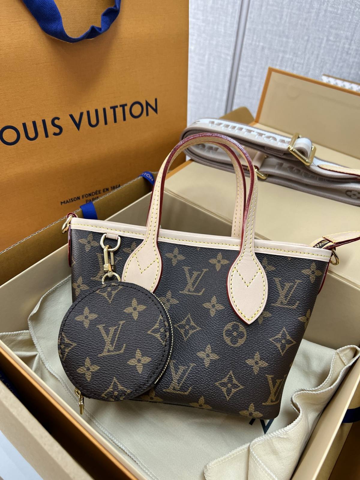 Ellebag’s Masterful 1:1 Replica of Louis Vuitton M46705 NEVERFULL BB Handbag(2024 Dec Updated)-Best Quality Fake Louis Vuitton Bag Online Store, Replica designer bag ru