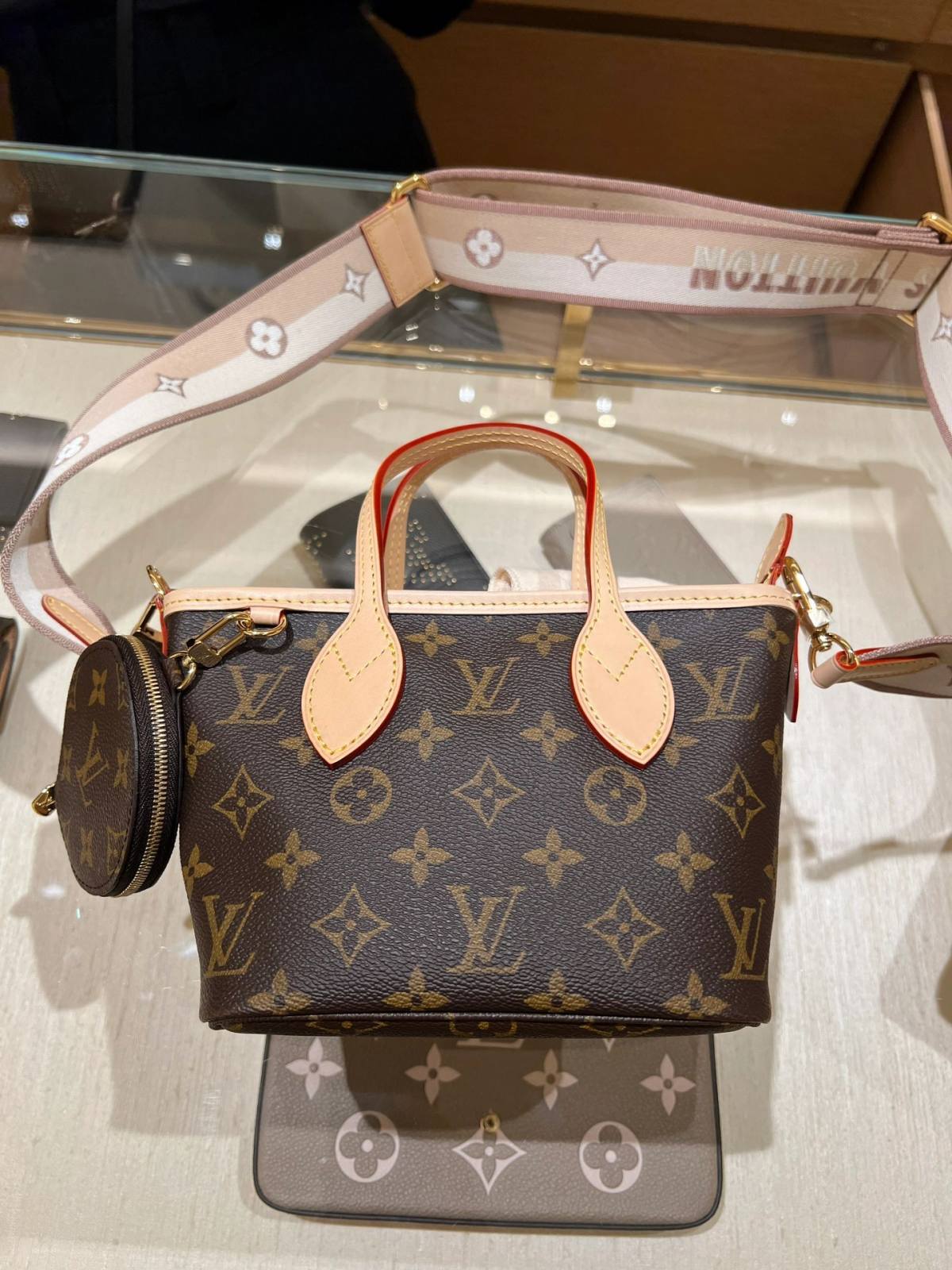 Ellebag’s Masterful 1:1 Replica of Louis Vuitton M46705 NEVERFULL BB Handbag(2024 Dec Updated)-Best Quality Fake Louis Vuitton Bag Online Store, Replica designer bag ru