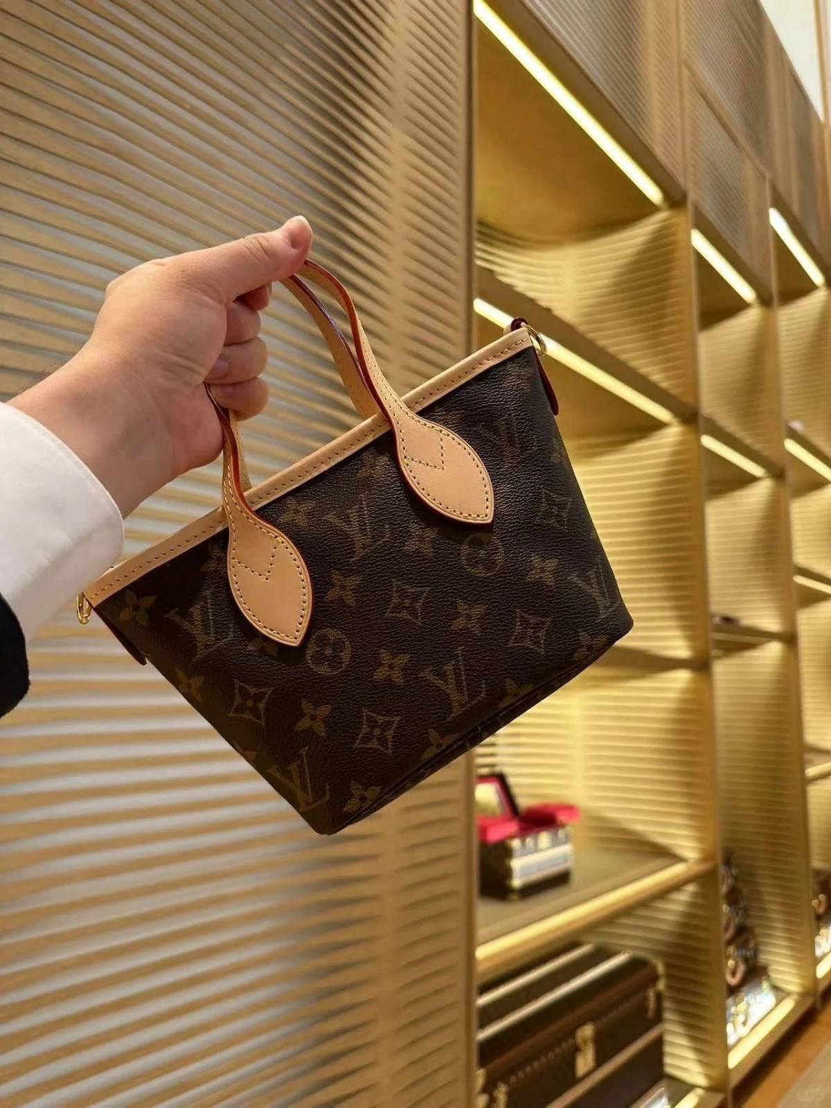 Ellebag’s Masterful 1:1 Replica of Louis Vuitton M46705 NEVERFULL BB Handbag(2024 Dec Updated)-Best Quality Fake Louis Vuitton Bag Online Store, Replica designer bag ru