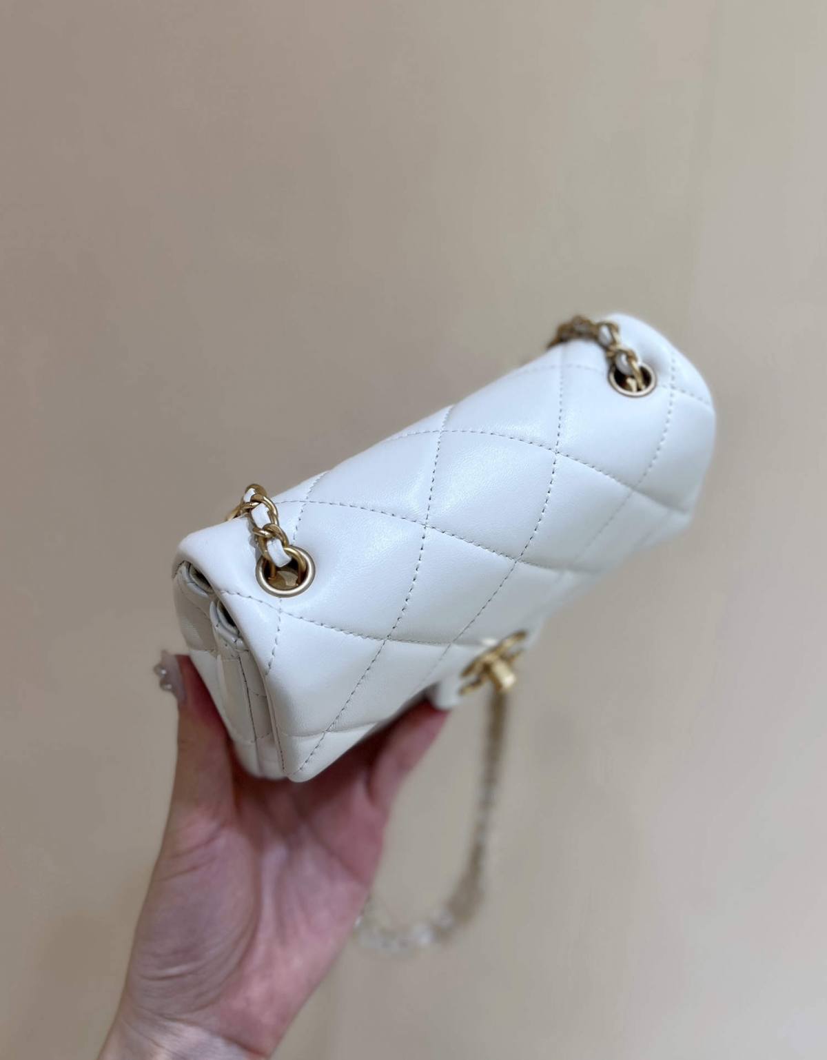 Ellebag Super replica Chanel Mini Flap Bag (AS4868): The Epitome of Craftsmanship and Elegance(2024 Dec updated)-Best Quality Fake Louis Vuitton Bag Online Store, Replica designer bag ru