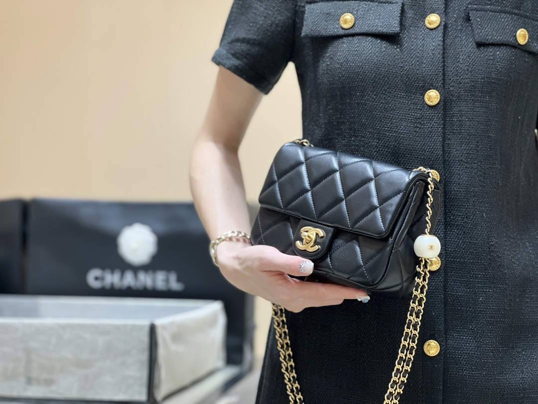 Ellebag super replica Chanel Small Flap Bag (AS4861): A Testament to Elegance and Craftsmanship (2024 Dec updated)-Ti o dara ju Didara iro Louis Vuitton apo Online itaja, Ajọra onise apo ru