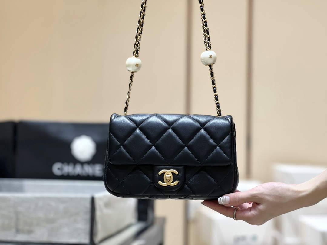 Ellebag super replica Chanel Small Flap Bag (AS4861): A Testament to Elegance and Craftsmanship (2024 Dec updated)-Ti o dara ju Didara iro Louis Vuitton apo Online itaja, Ajọra onise apo ru