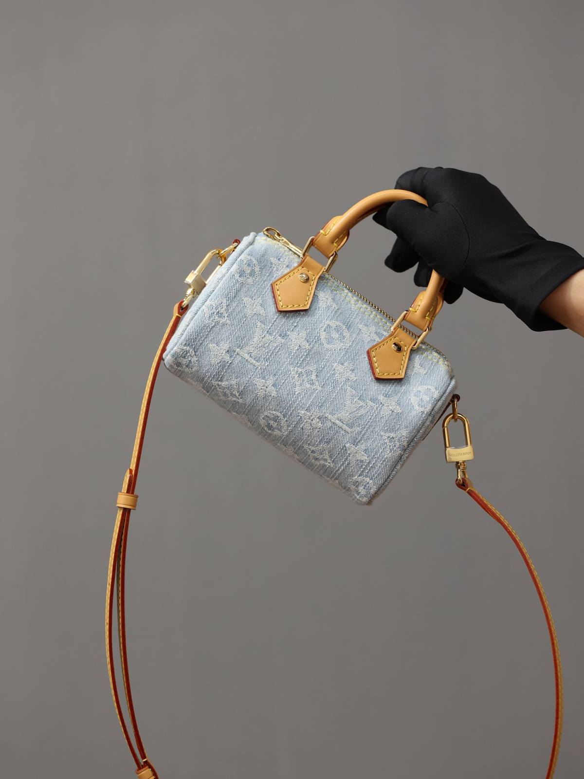 Ellebag’s Mastery: M11212 Nano Speedy Handbag – A Perfect 1:1 Replica of Louis Vuitton’s Iconic Denim Speedy(2024 Dec Updated)-Best Quality Fake Louis Vuitton Bag Online Store, Replica designer bag ru