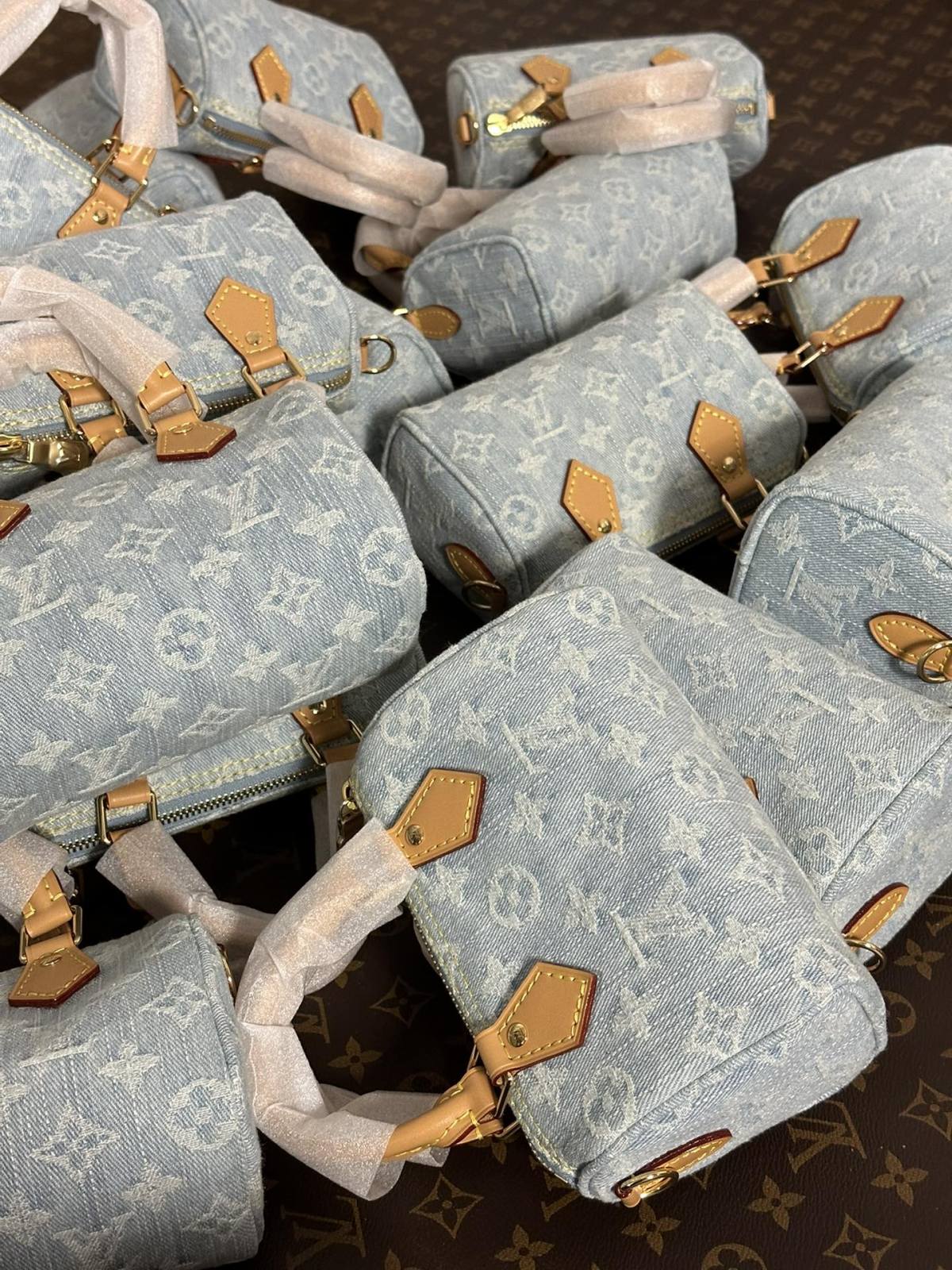 Ellebag’s Mastery: M11212 Nano Speedy Handbag – A Perfect 1:1 Replica of Louis Vuitton’s Iconic Denim Speedy(2024 Dec Updated)-Best Quality Fake Louis Vuitton Bag Online Store, Replica designer bag ru