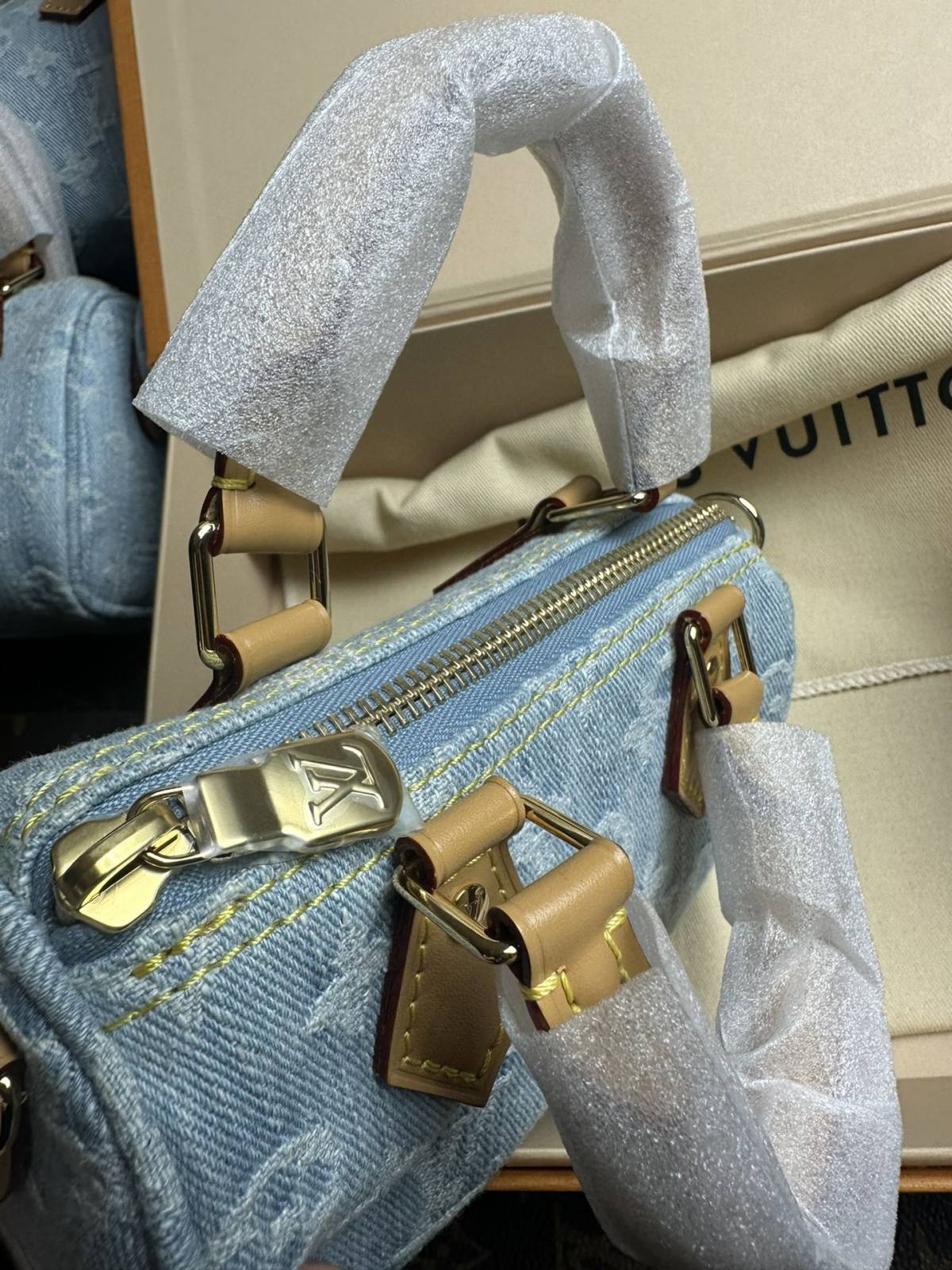 Ellebag’s Mastery: M11212 Nano Speedy Handbag – A Perfect 1:1 Replica of Louis Vuitton’s Iconic Denim Speedy(2024 Dec Updated)-Best Quality Fake Louis Vuitton Bag Online Store, Replica designer bag ru