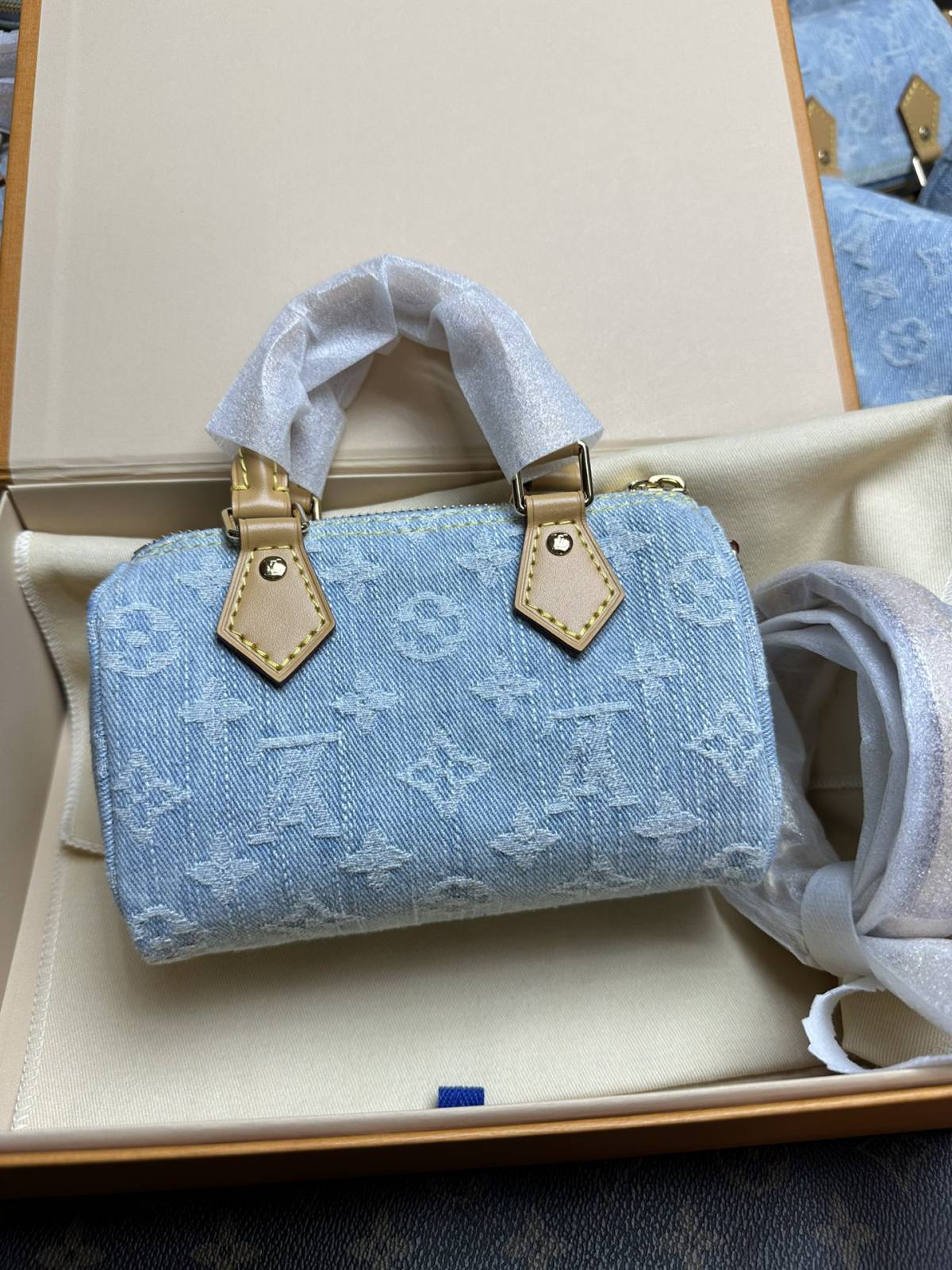 Ellebag’s Mastery: M11212 Nano Speedy Handbag – A Perfect 1:1 Replica of Louis Vuitton’s Iconic Denim Speedy(2024 Dec Updated)-Best Quality Fake Louis Vuitton Bag Online Store, Replica designer bag ru