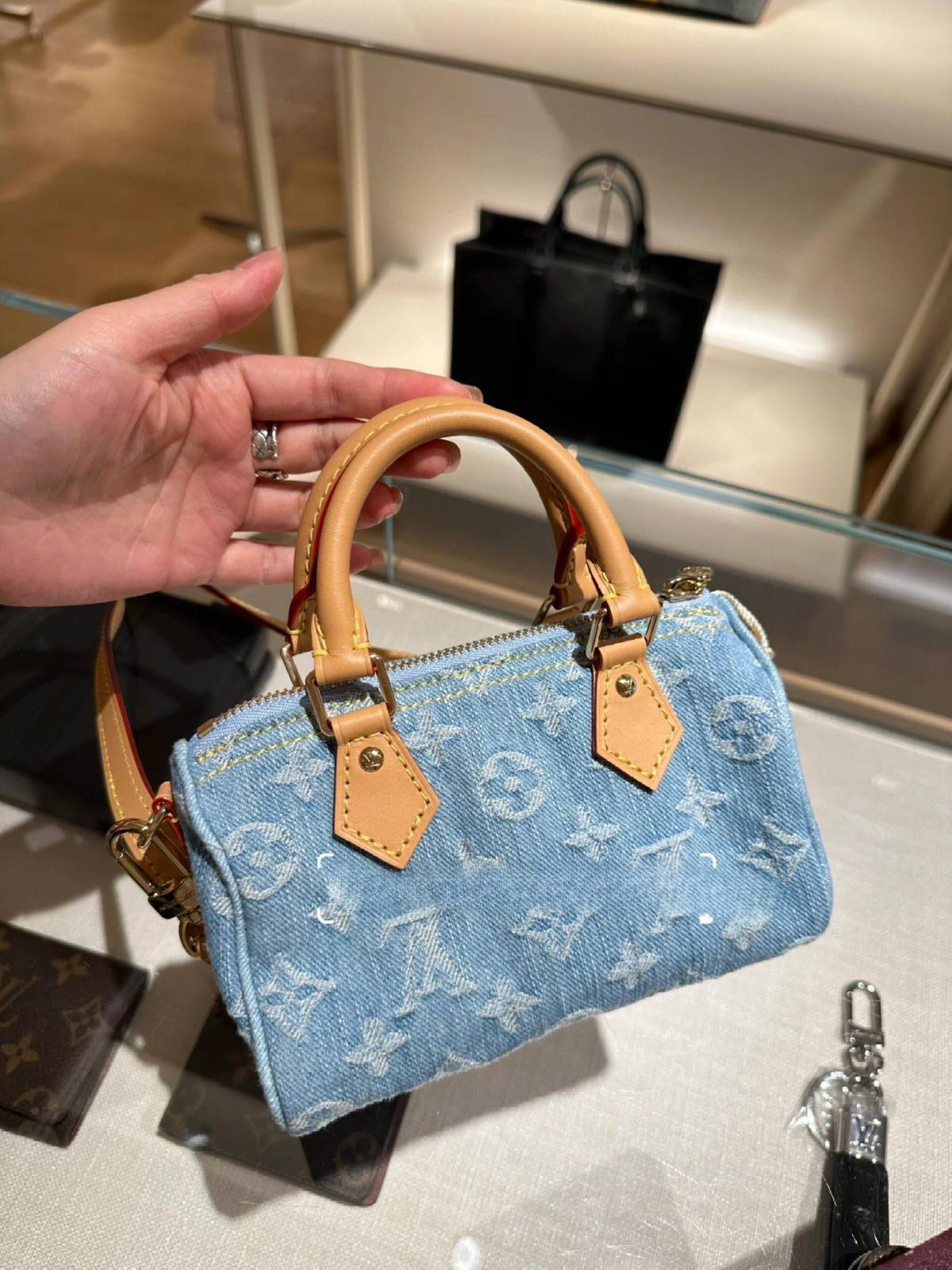 Ellebag’s Mastery: M11212 Nano Speedy Handbag – A Perfect 1:1 Replica of Louis Vuitton’s Iconic Denim Speedy(2024 Dec Updated)-Best Quality Fake Louis Vuitton Bag Online Store, Replica designer bag ru