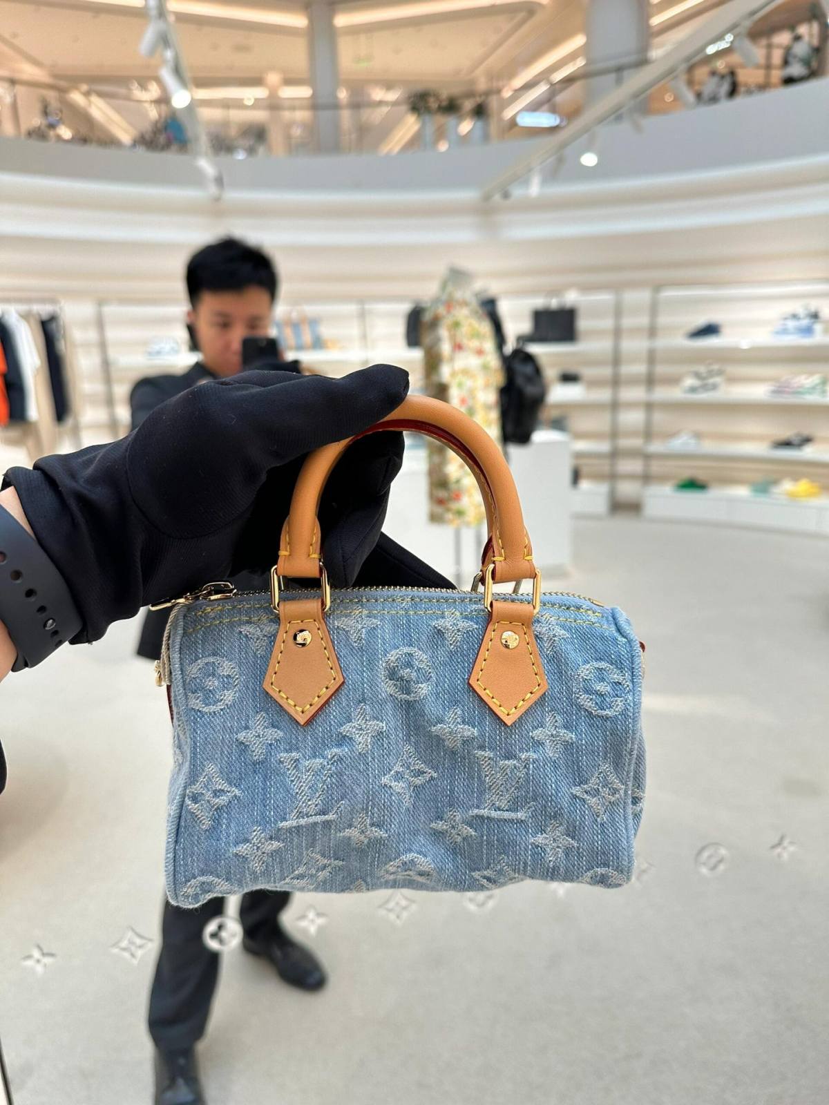 Ellebag’s Mastery: M11212 Nano Speedy Handbag – A Perfect 1:1 Replica of Louis Vuitton’s Iconic Denim Speedy(2024 Dec Updated)-Best Quality Fake Louis Vuitton Bag Online Store, Replica designer bag ru