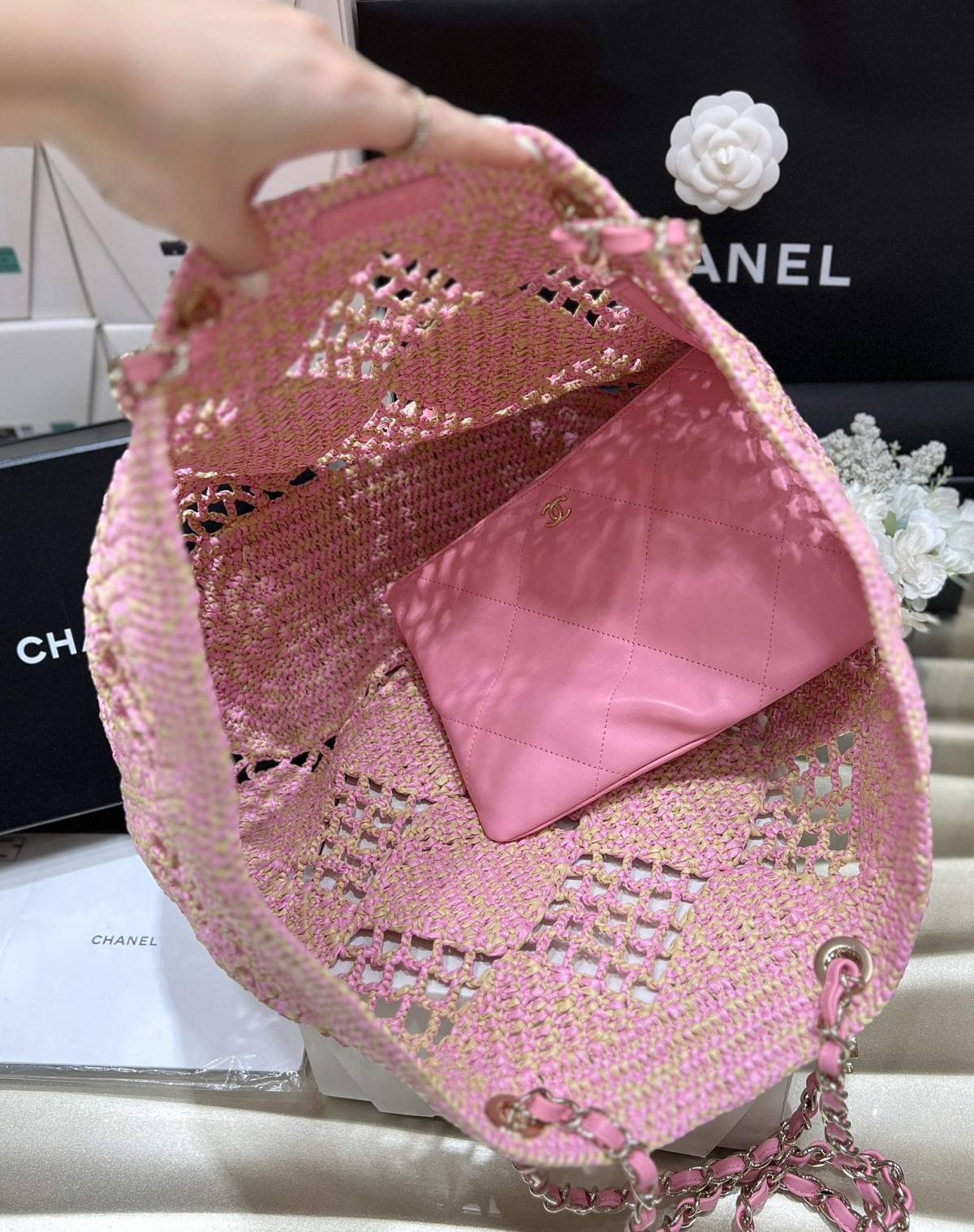 Ellebag super top replica Chanel Large Tote Raffia Bag: An Icon of 2024’s Trends(2024 Dec Updated)-L-Aħjar Kwalità Foloz Louis Vuitton Bag Online Store, Replica designer bag ru