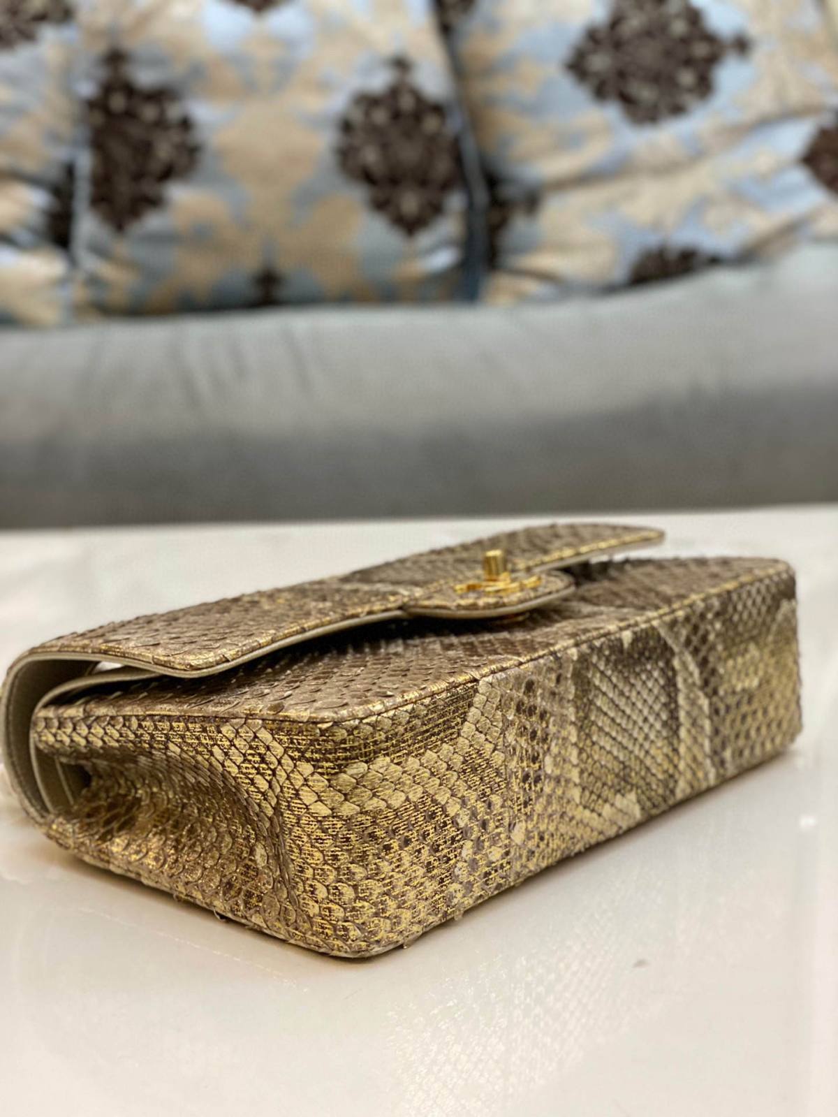 Ellebag top replica Chanel Classic Flap Bag: The 25.5cm Python Leather Edition(2024 Dec Updated)-L-Aħjar Kwalità Foloz Louis Vuitton Bag Online Store, Replica designer bag ru