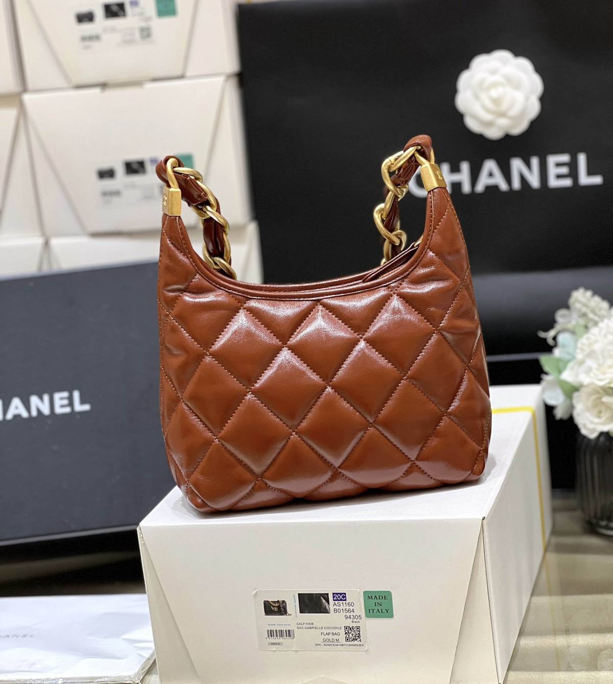 Ellebag top replica The Chanel Small Hobo Bag in Brown: 2024’s Must-Have Accessory(2024 Dec Updated)-Ti o dara ju Didara iro Louis Vuitton apo Online itaja, Ajọra onise apo ru