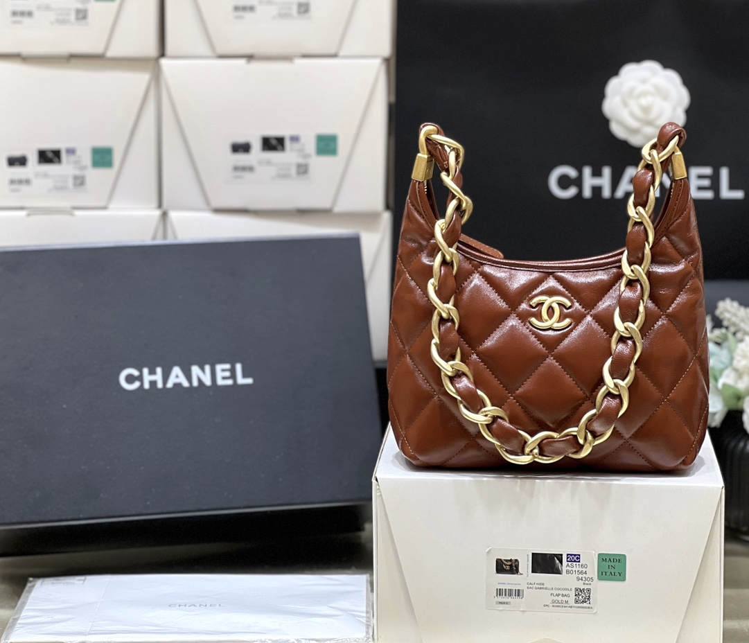 Ellebag top replica The Chanel Small Hobo Bag in Brown: 2024’s Must-Have Accessory(2024 Dec Updated)-Ti o dara ju Didara iro Louis Vuitton apo Online itaja, Ajọra onise apo ru