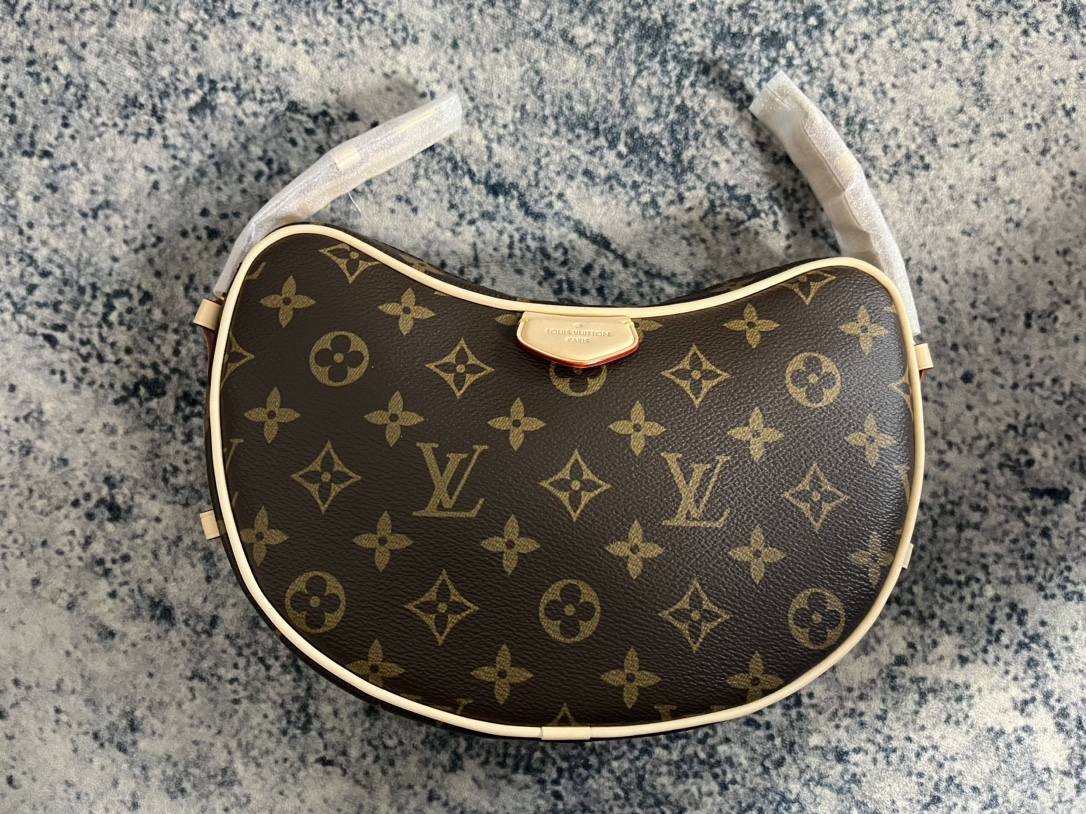 Ellebag’s 1:1 Replica Journey of the Louis Vuitton M46828 Croissant Handbag(2024 Dec Updated)-ఉత్తమ నాణ్యత నకిలీ లూయిస్ విట్టన్ బ్యాగ్ ఆన్‌లైన్ స్టోర్, రెప్లికా డిజైనర్ బ్యాగ్ రు