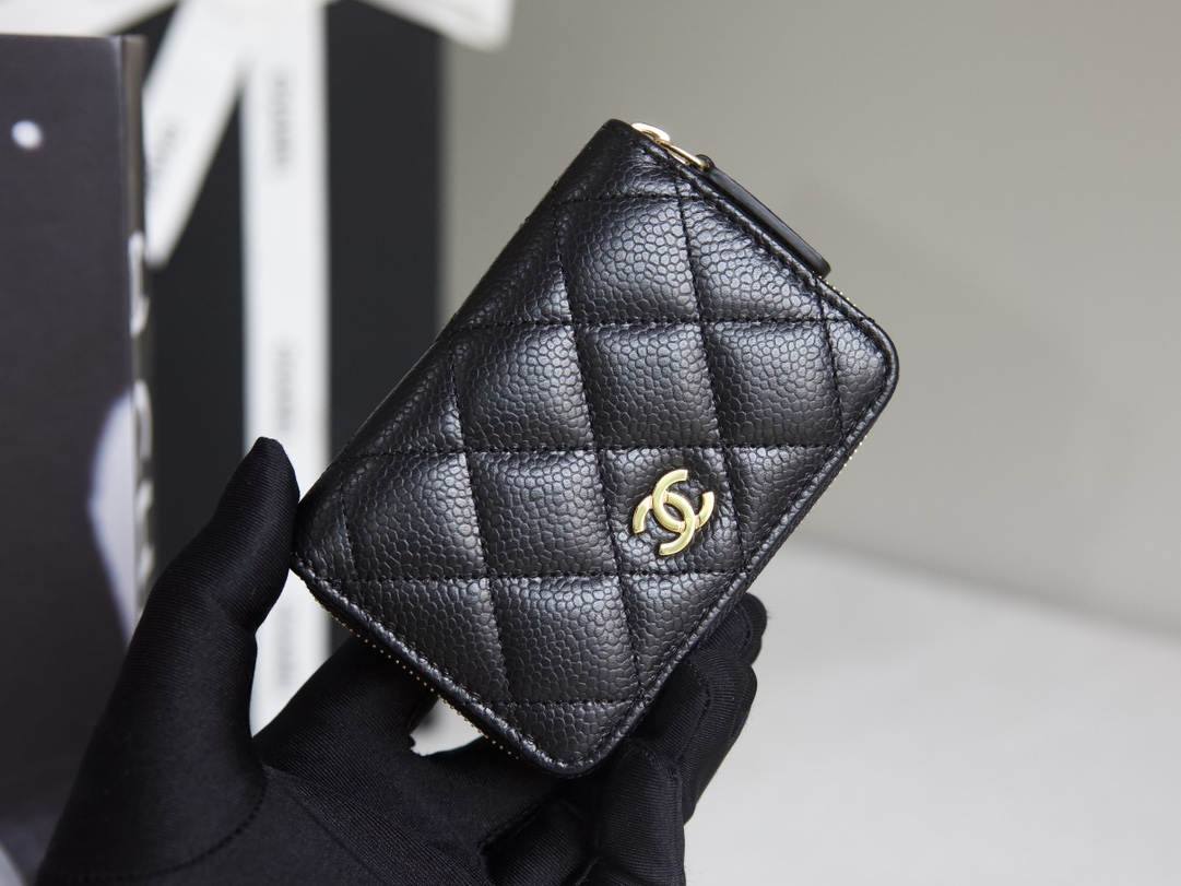 Ellebag’s 1:1 Replica of the Chanel Classic Zipper Coin Wallet: Precision and Craftsmanship(2024 Dec Updated)-Tayada ugu Fiican ee Louis Vuitton Boorsada Online Store, Bac naqshadeeye nuqul ah