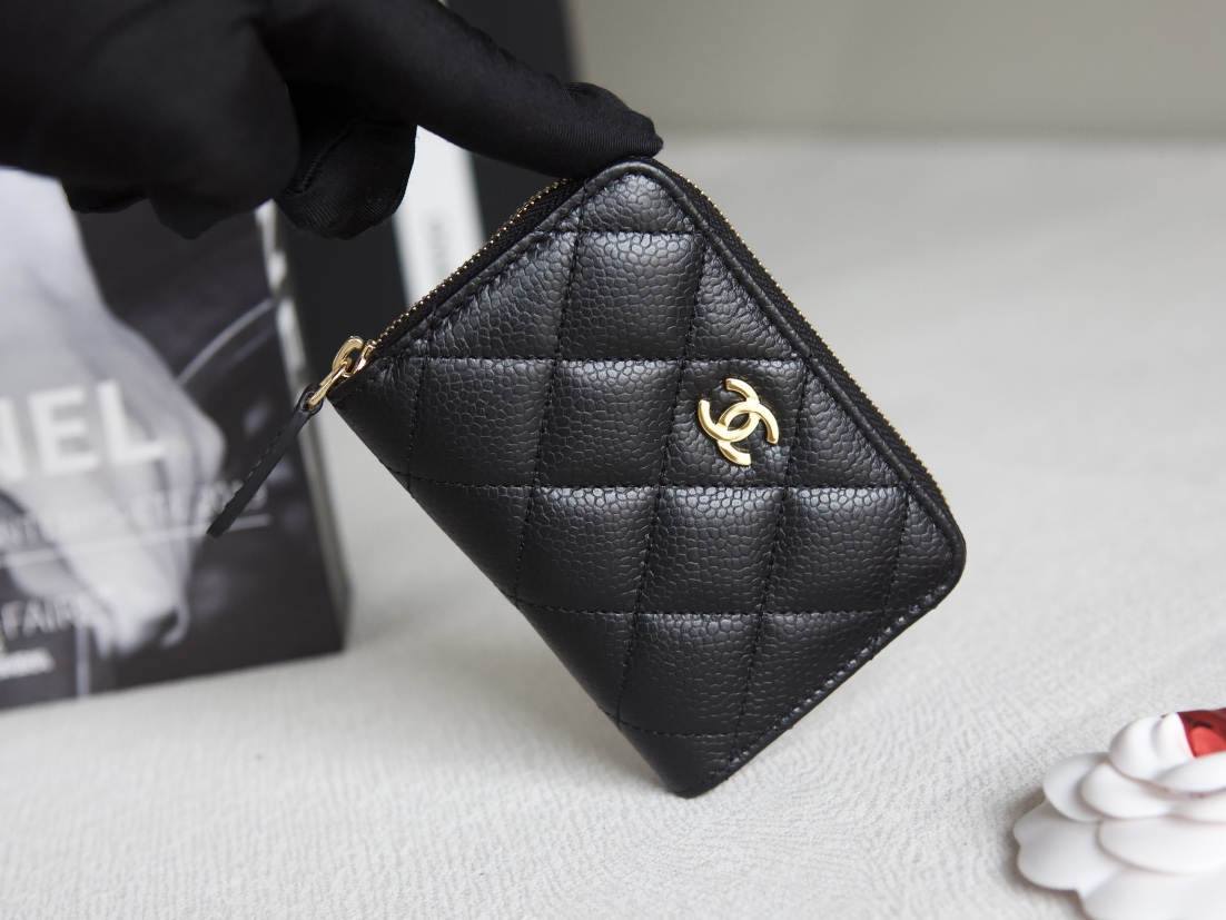 Ellebag’s 1:1 Replica of the Chanel Classic Zipper Coin Wallet: Precision and Craftsmanship(2024 Dec Updated)-Tayada ugu Fiican ee Louis Vuitton Boorsada Online Store, Bac naqshadeeye nuqul ah